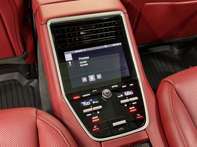 2019 Porsche Panamera Turbo S E-Hybrid