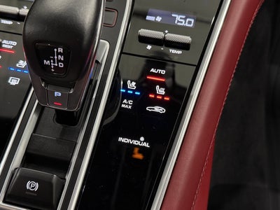 2019 Porsche Panamera Turbo S E-Hybrid