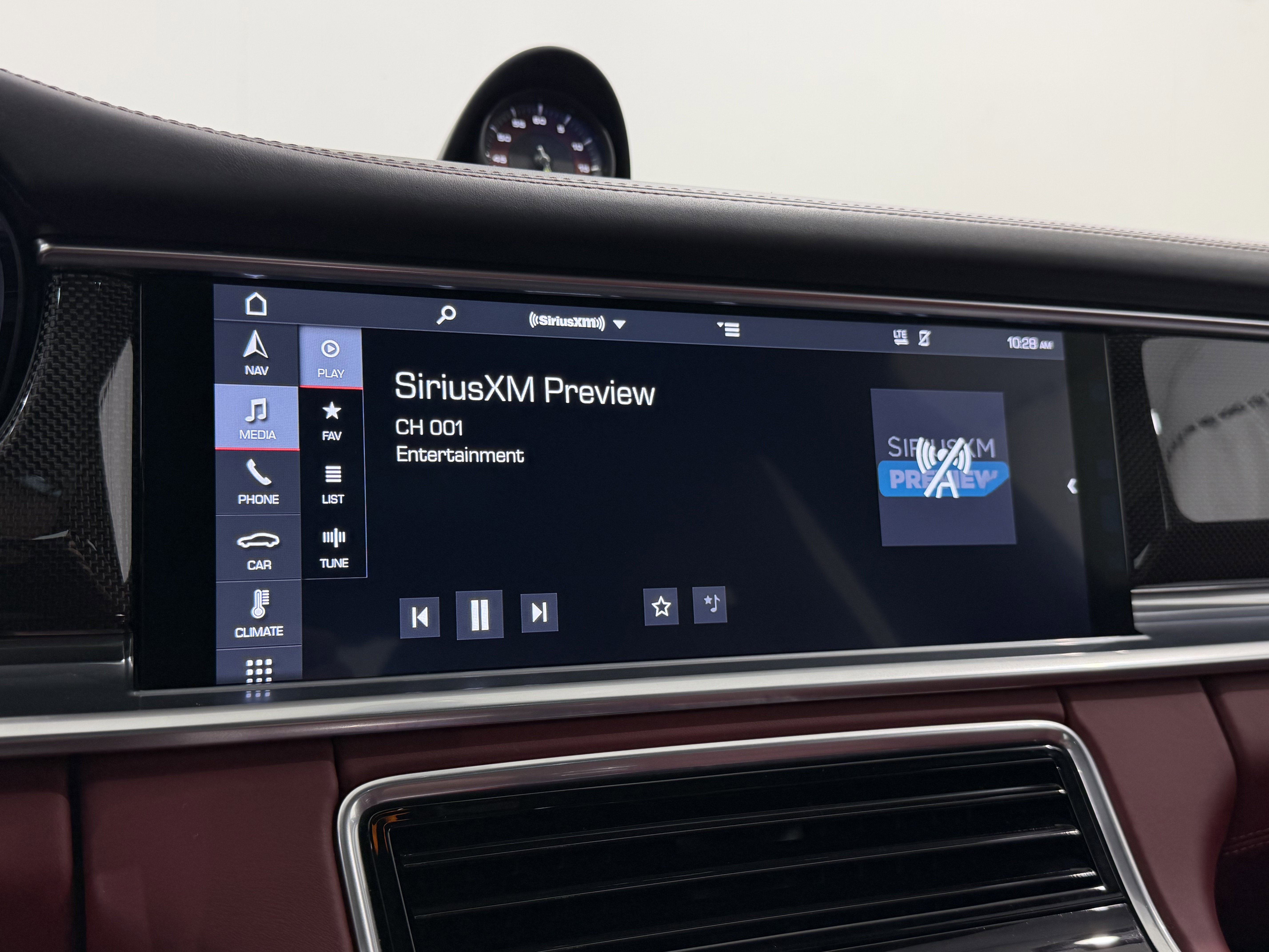 2019 Porsche Panamera Turbo S E-Hybrid