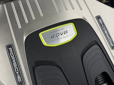 2019 Porsche Panamera Turbo S E-Hybrid