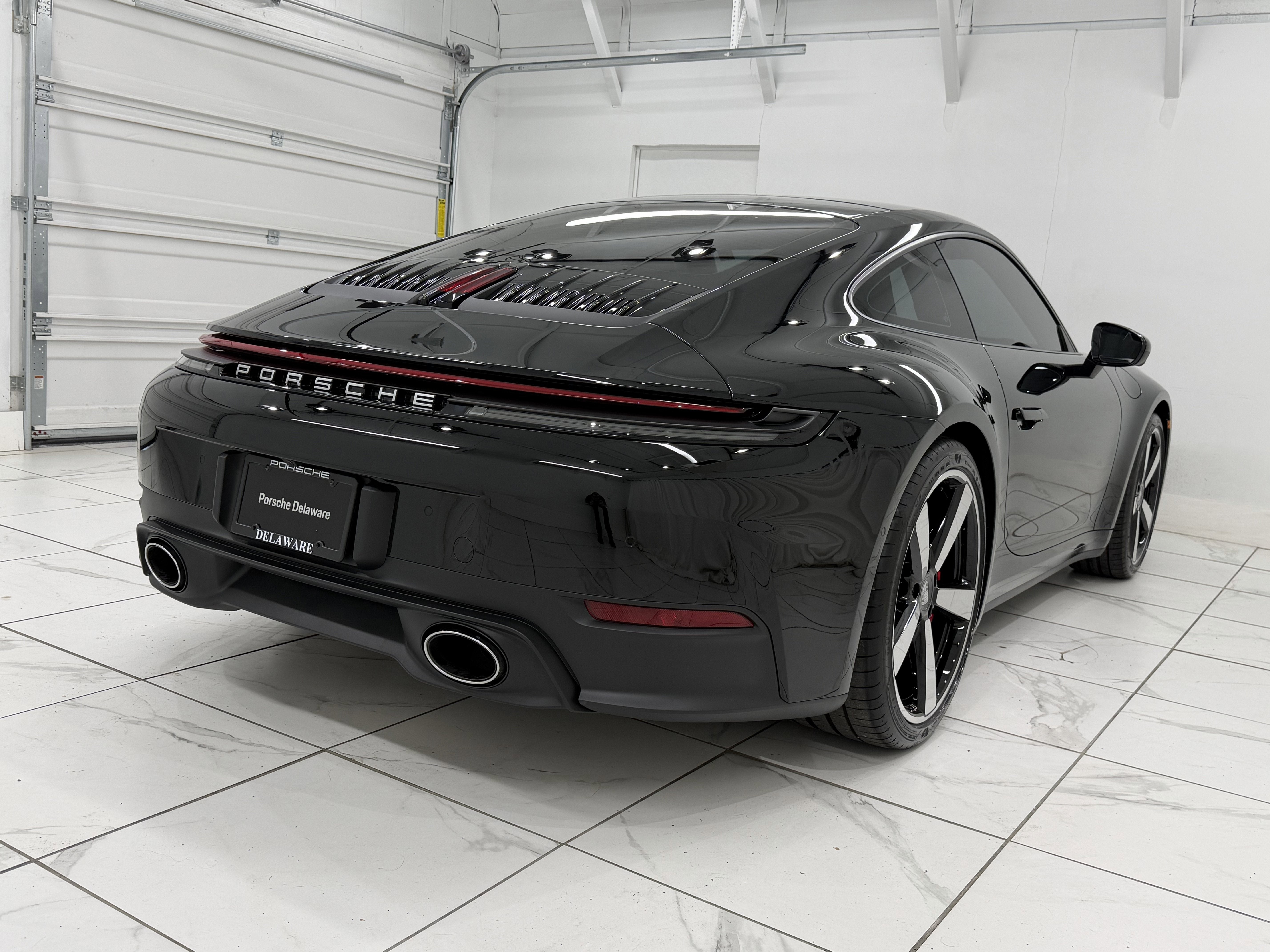 2025 Porsche 911 Carrera S