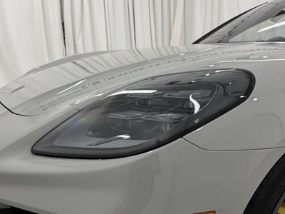 2025 Porsche Panamera Turbo S E-Hybrid