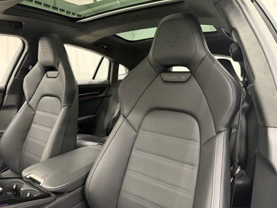 2025 Porsche Panamera Turbo S E-Hybrid
