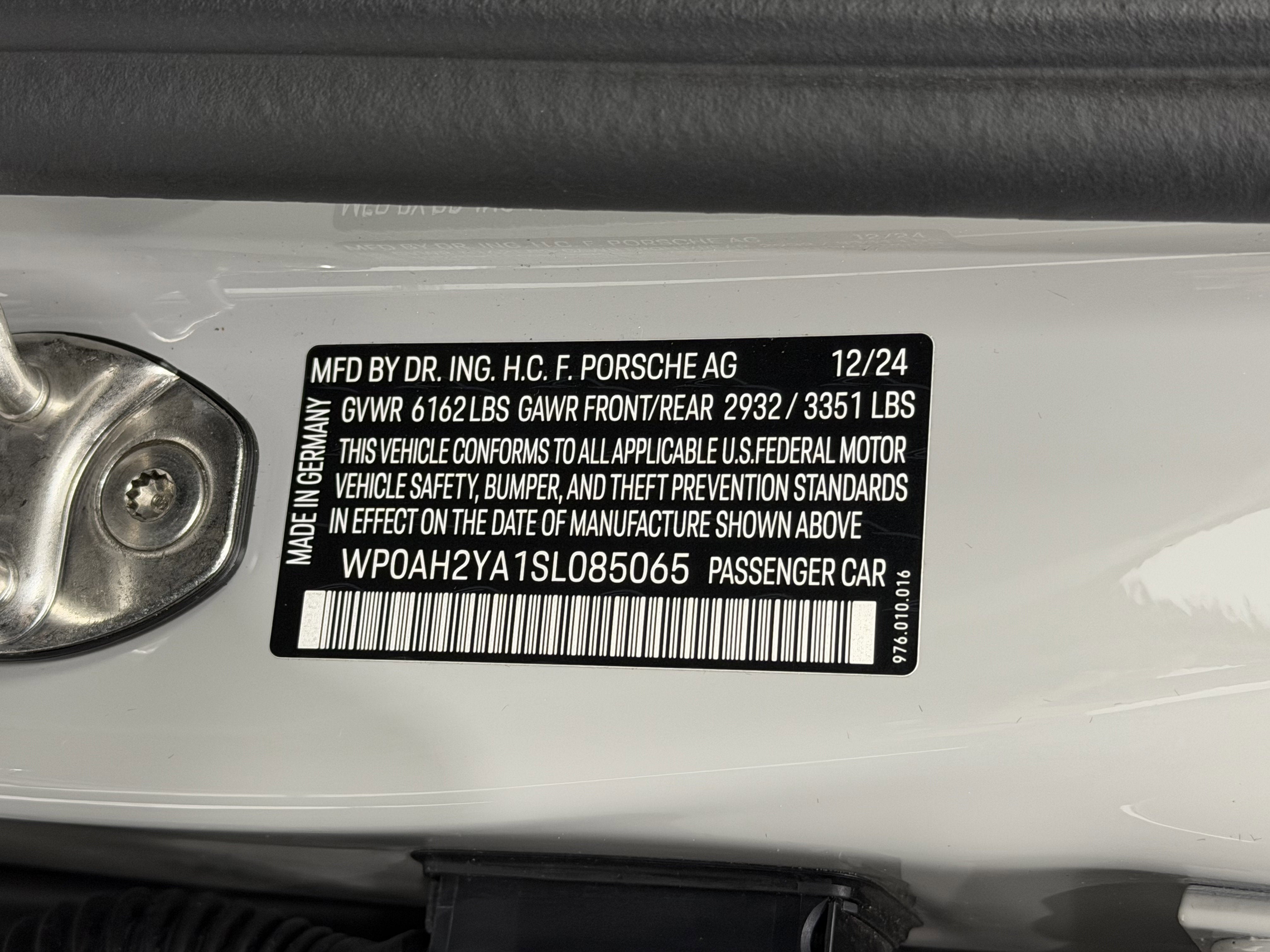 2025 Porsche Panamera Turbo S E-Hybrid