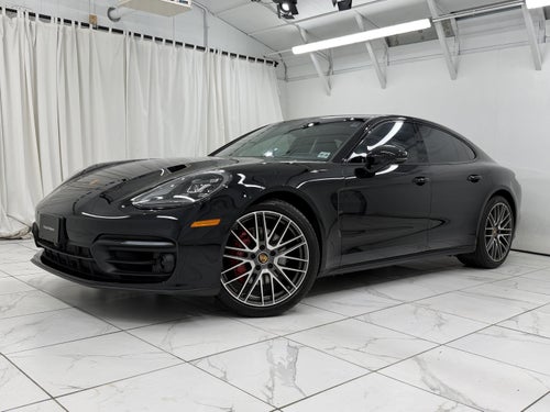 2023 Porsche Panamera 4 Platinum Edition