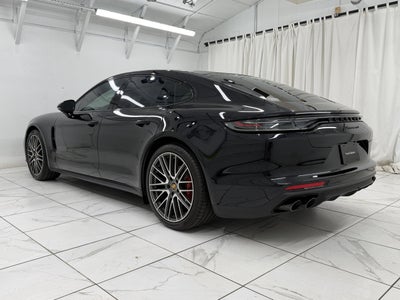 2023 Porsche Panamera 4 Platinum Edition