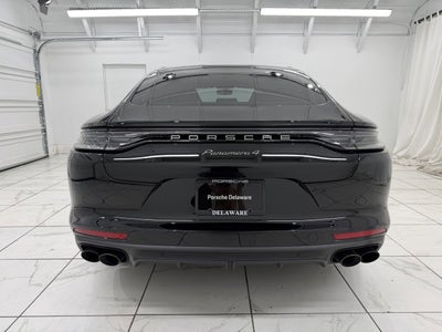 2022 Porsche Panamera 4 Platinum Edition