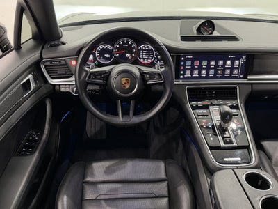 2022 Porsche Panamera 4 Platinum Edition