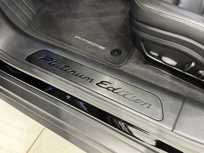 2022 Porsche Panamera 4 Platinum Edition