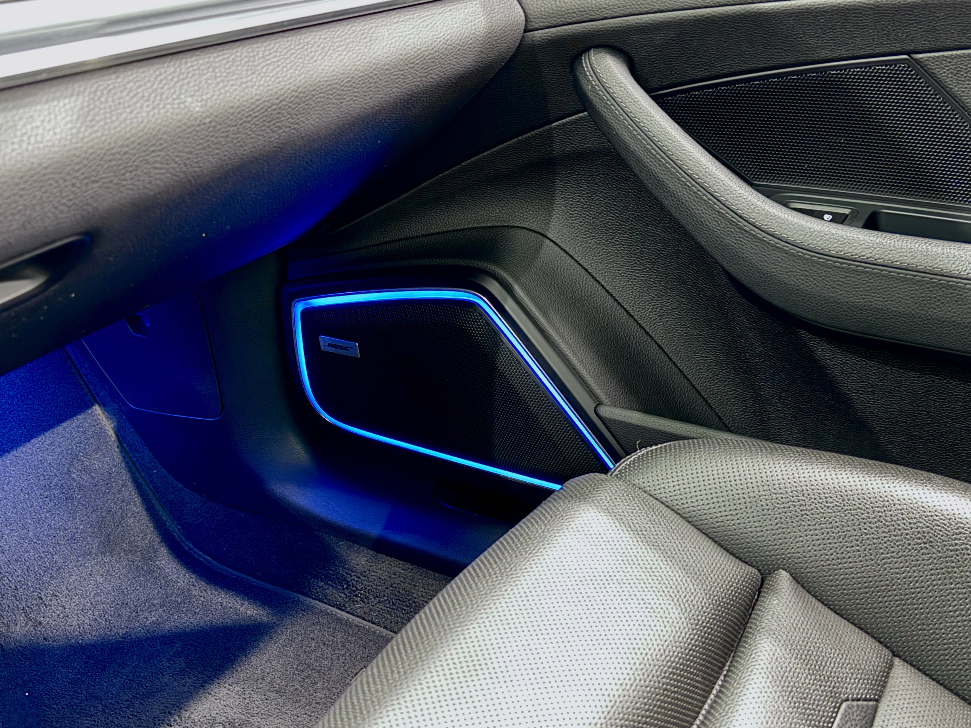 2022 Porsche Panamera 4 Platinum Edition