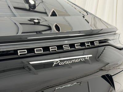2022 Porsche Panamera 4 Platinum Edition
