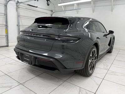 2022 Porsche Taycan 4