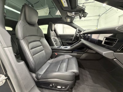 2022 Porsche Taycan 4