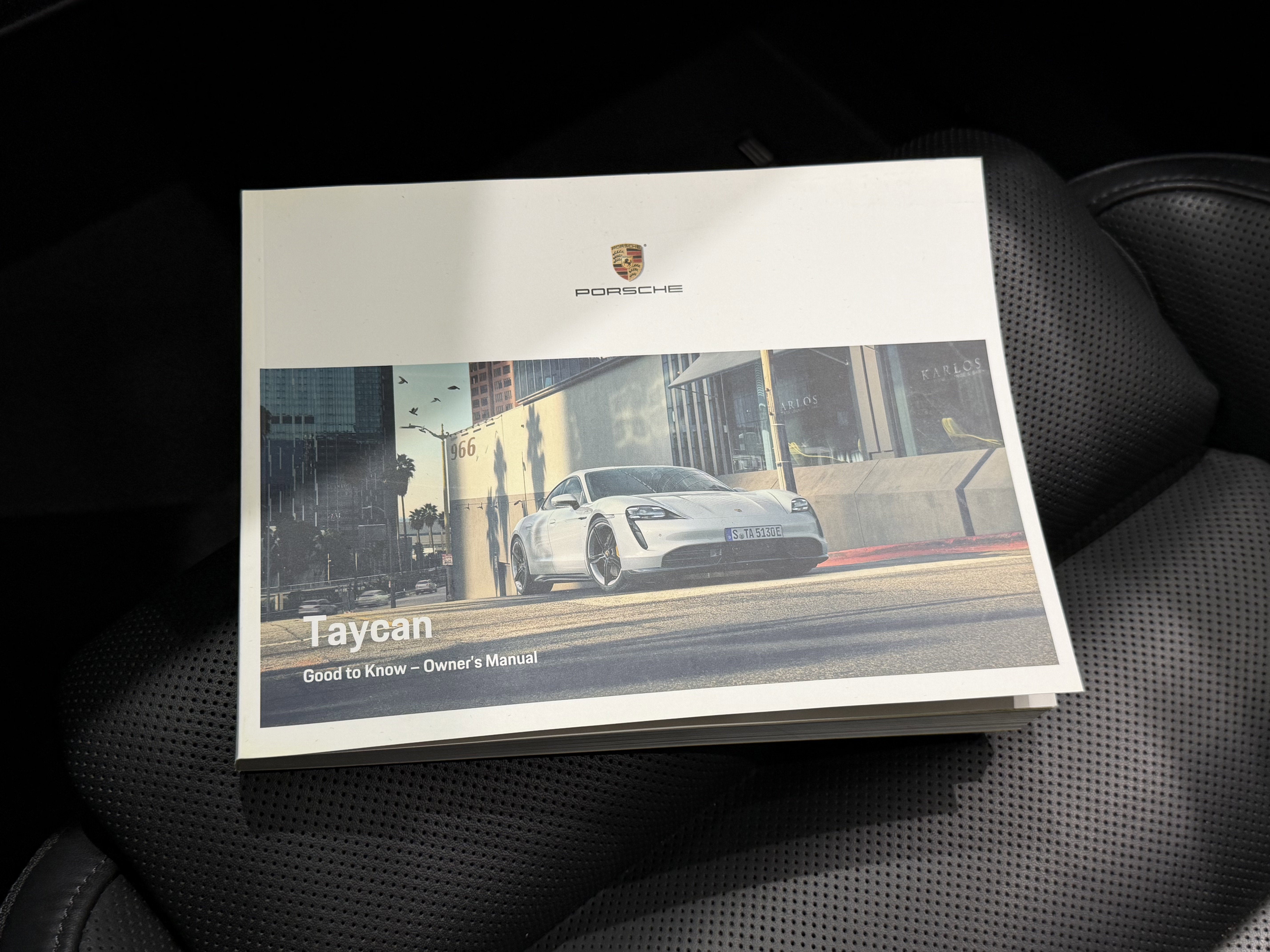 2022 Porsche Taycan 4