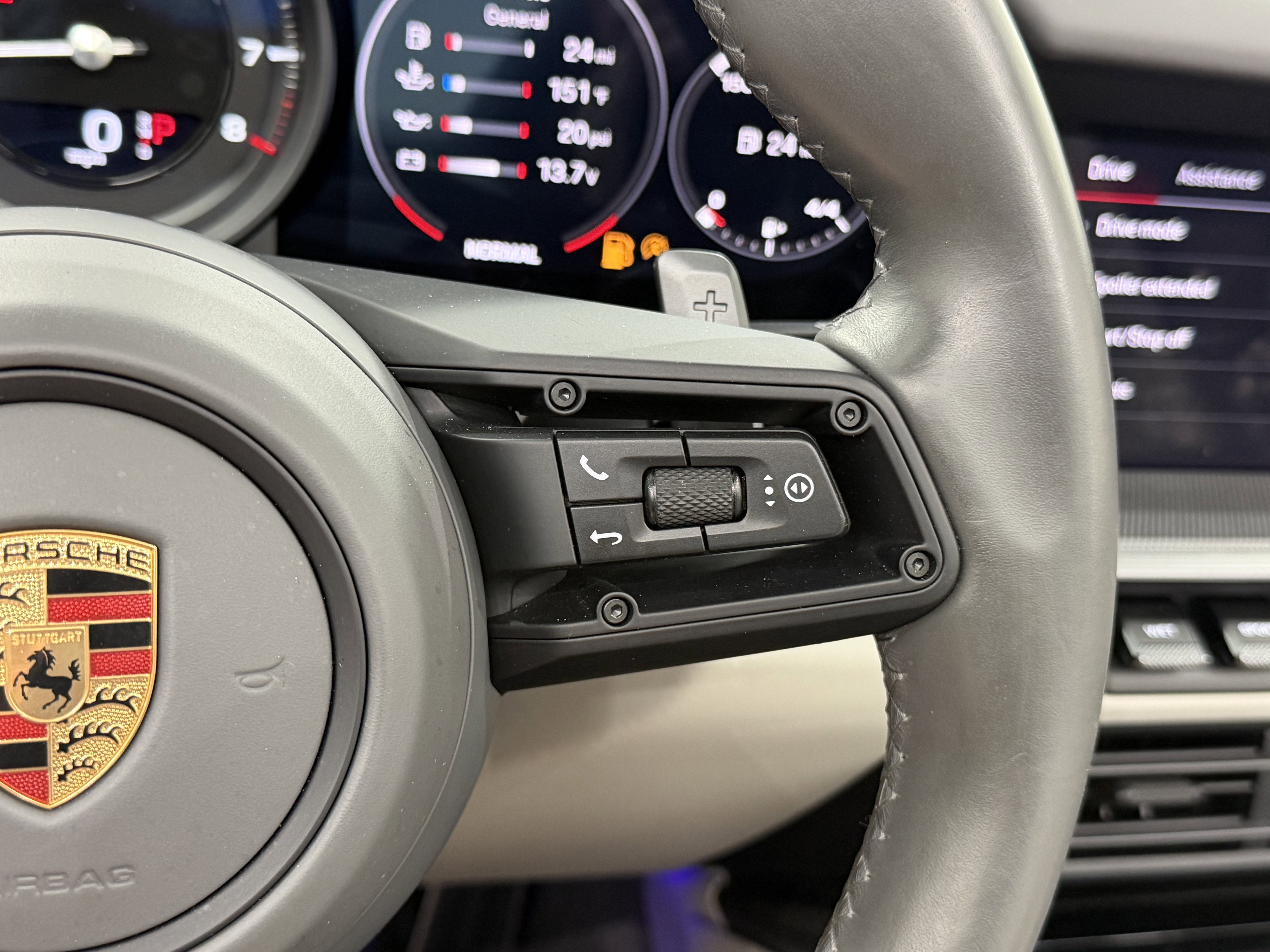 2022 Porsche 911 4S