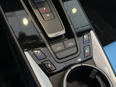 2024 Porsche 911 4 GTS