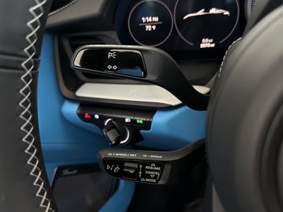 2024 Porsche 911 4 GTS