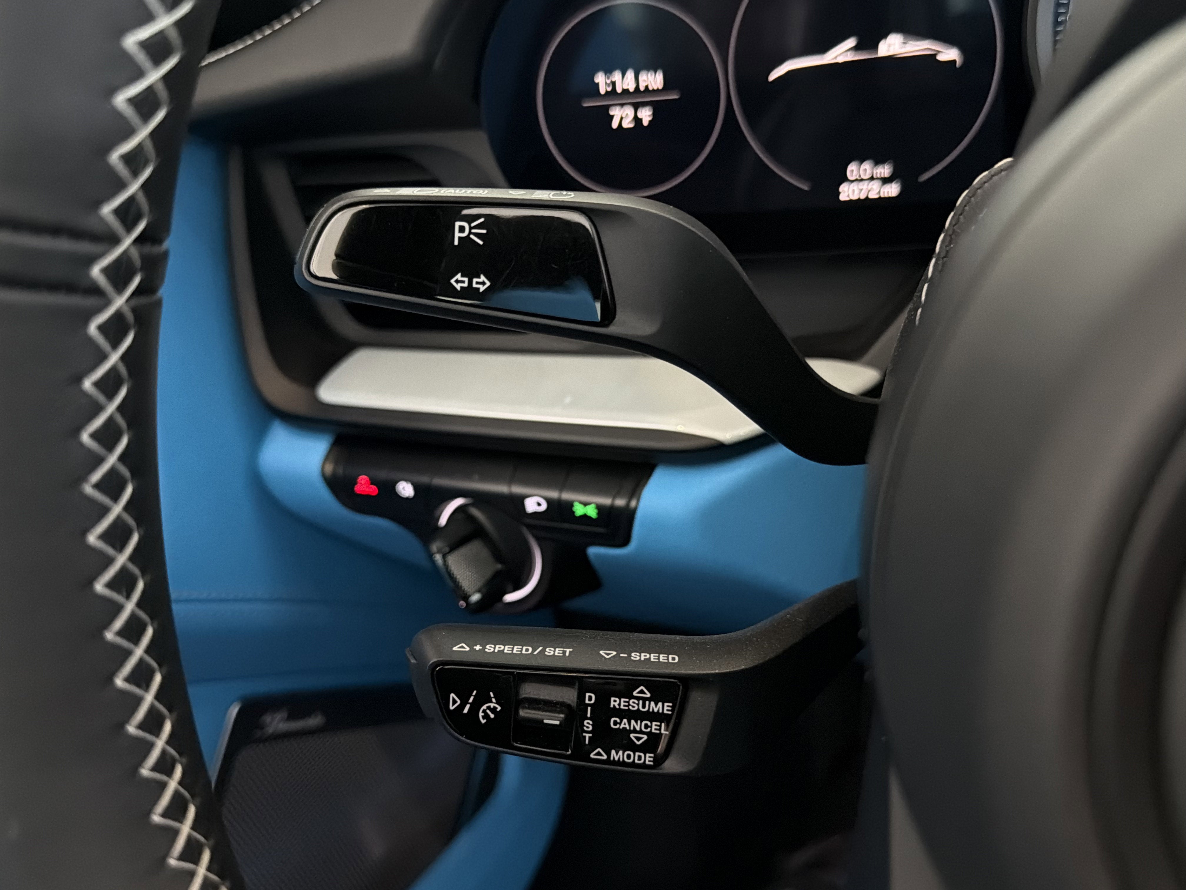 2024 Porsche 911 4 GTS