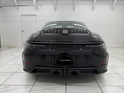 2025 Porsche 911 4 GTS