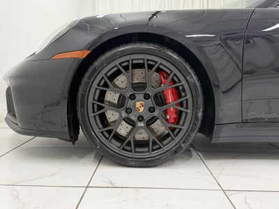 2025 Porsche 911 4 GTS