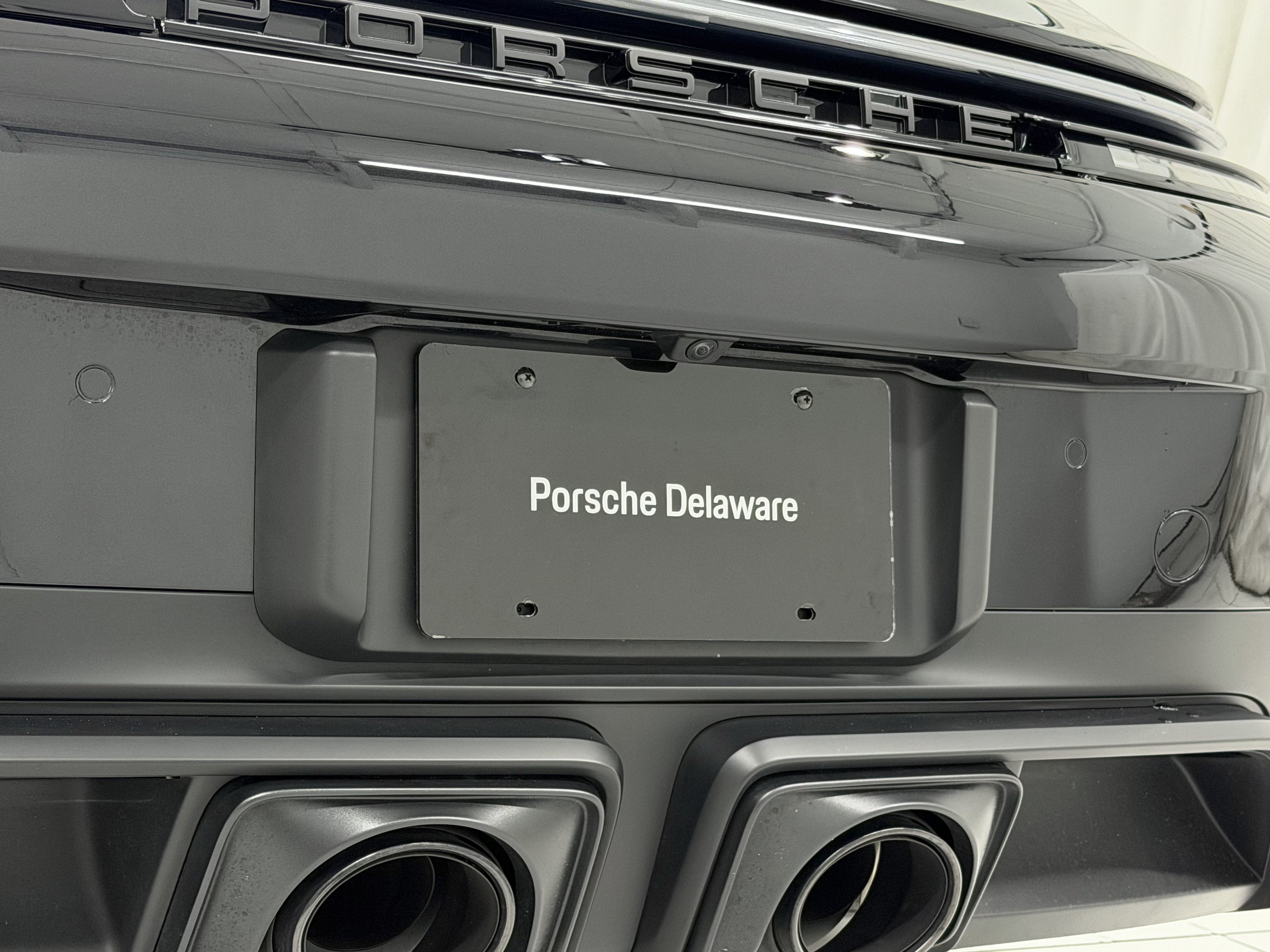2025 Porsche 911 4 GTS