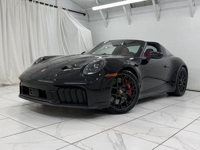 2025 Porsche 911 4 GTS