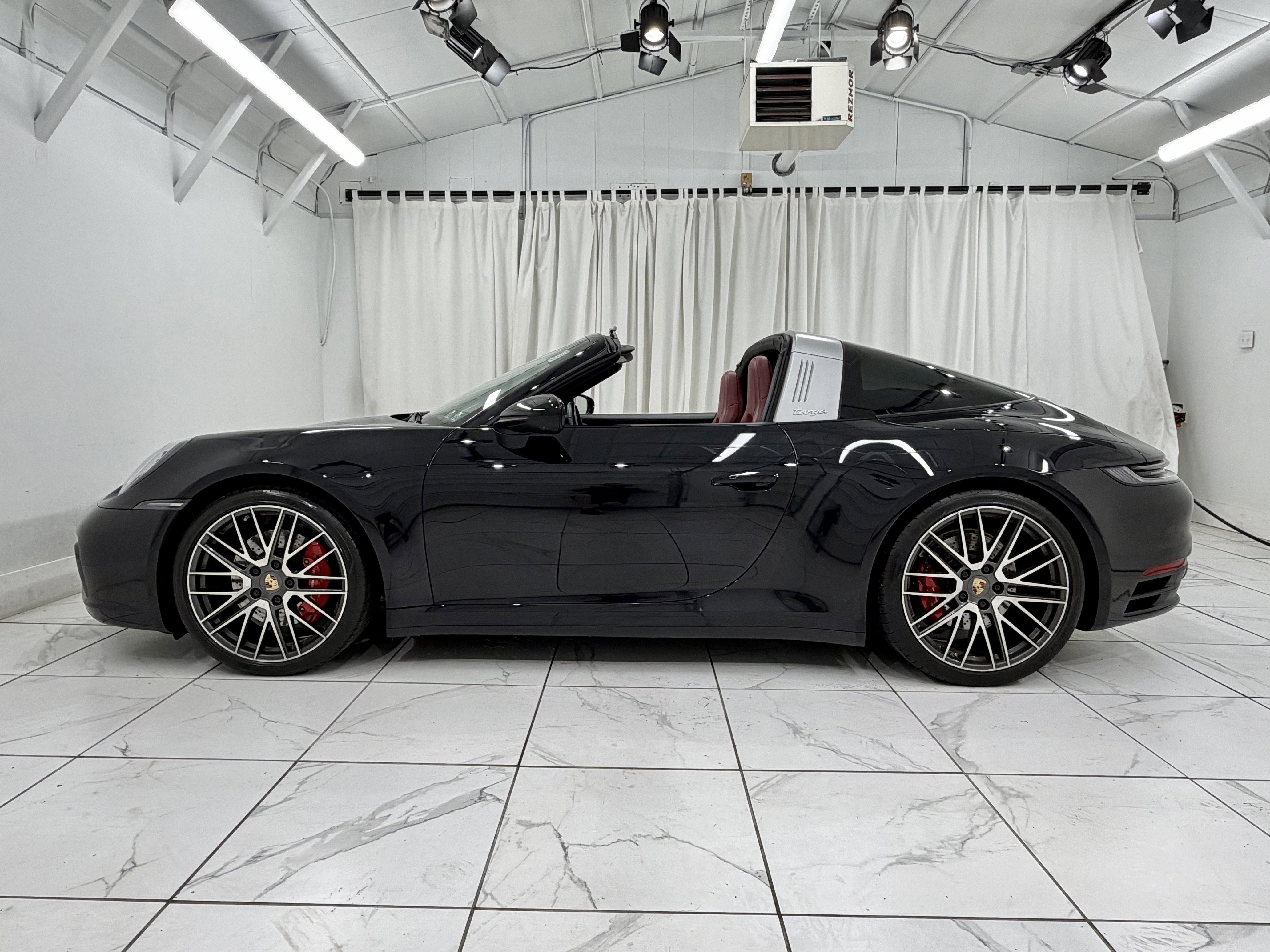 2023 Porsche 911 4S