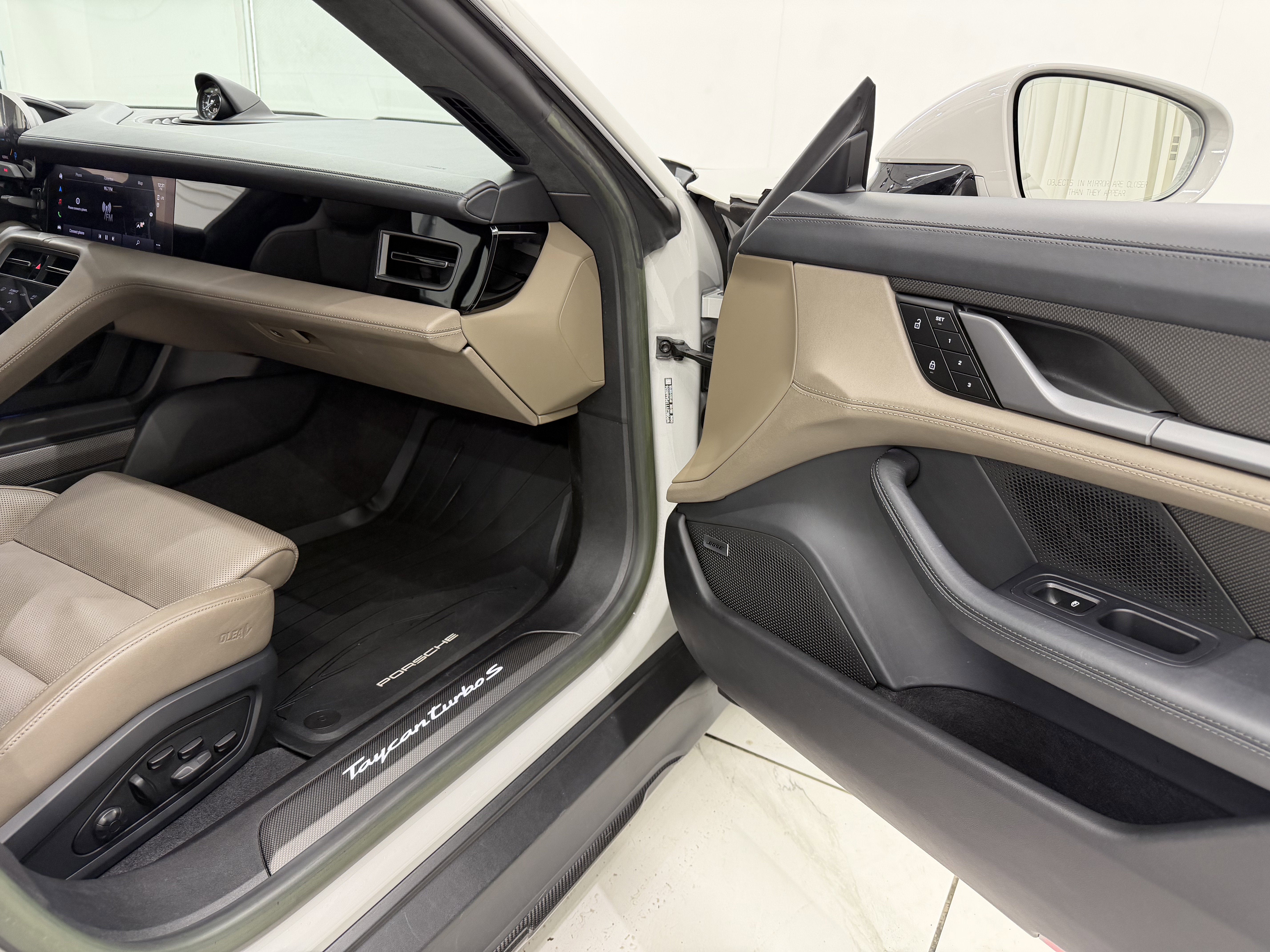 2023 Porsche Taycan Turbo S