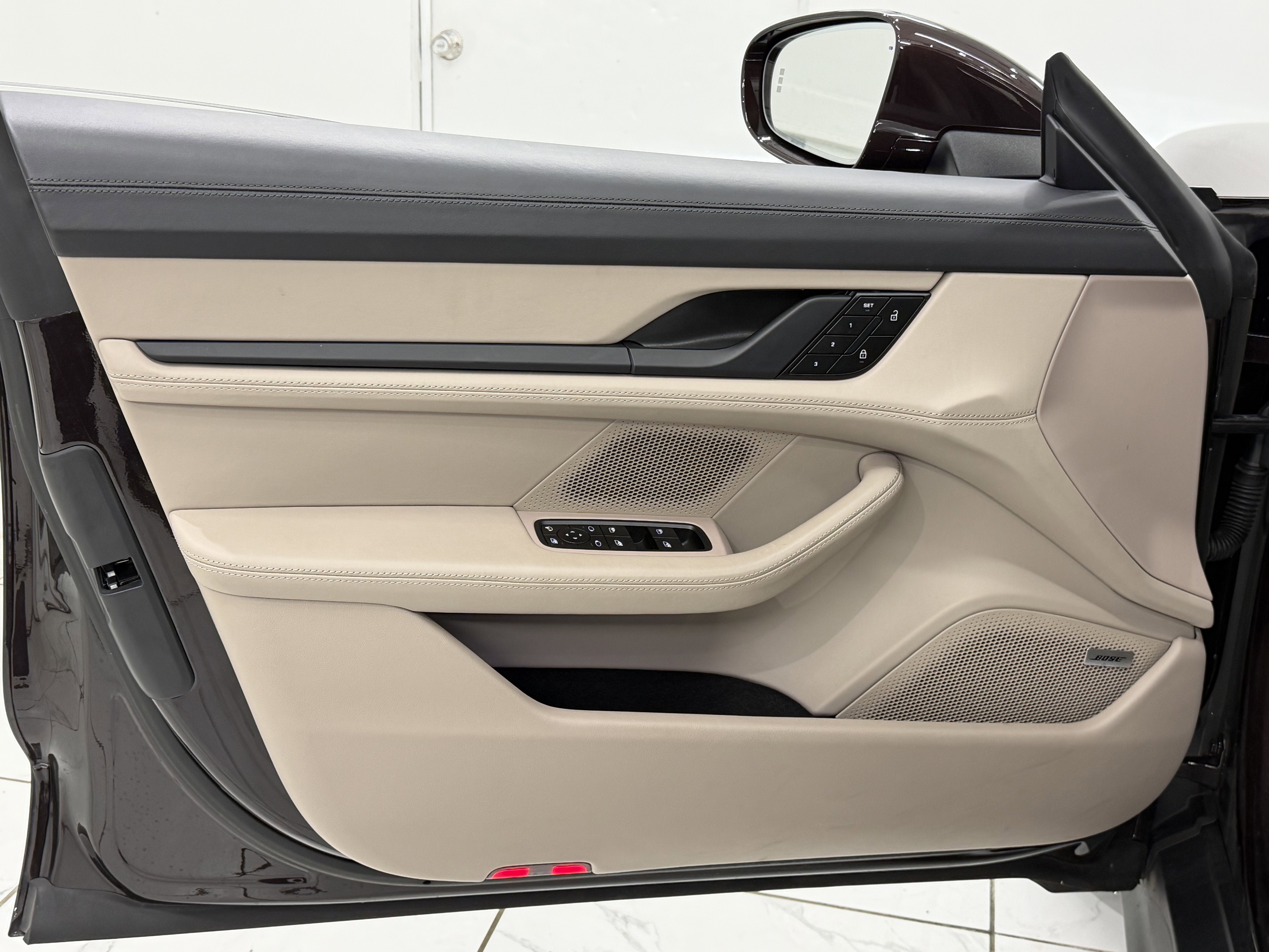 2023 Porsche Taycan Turbo