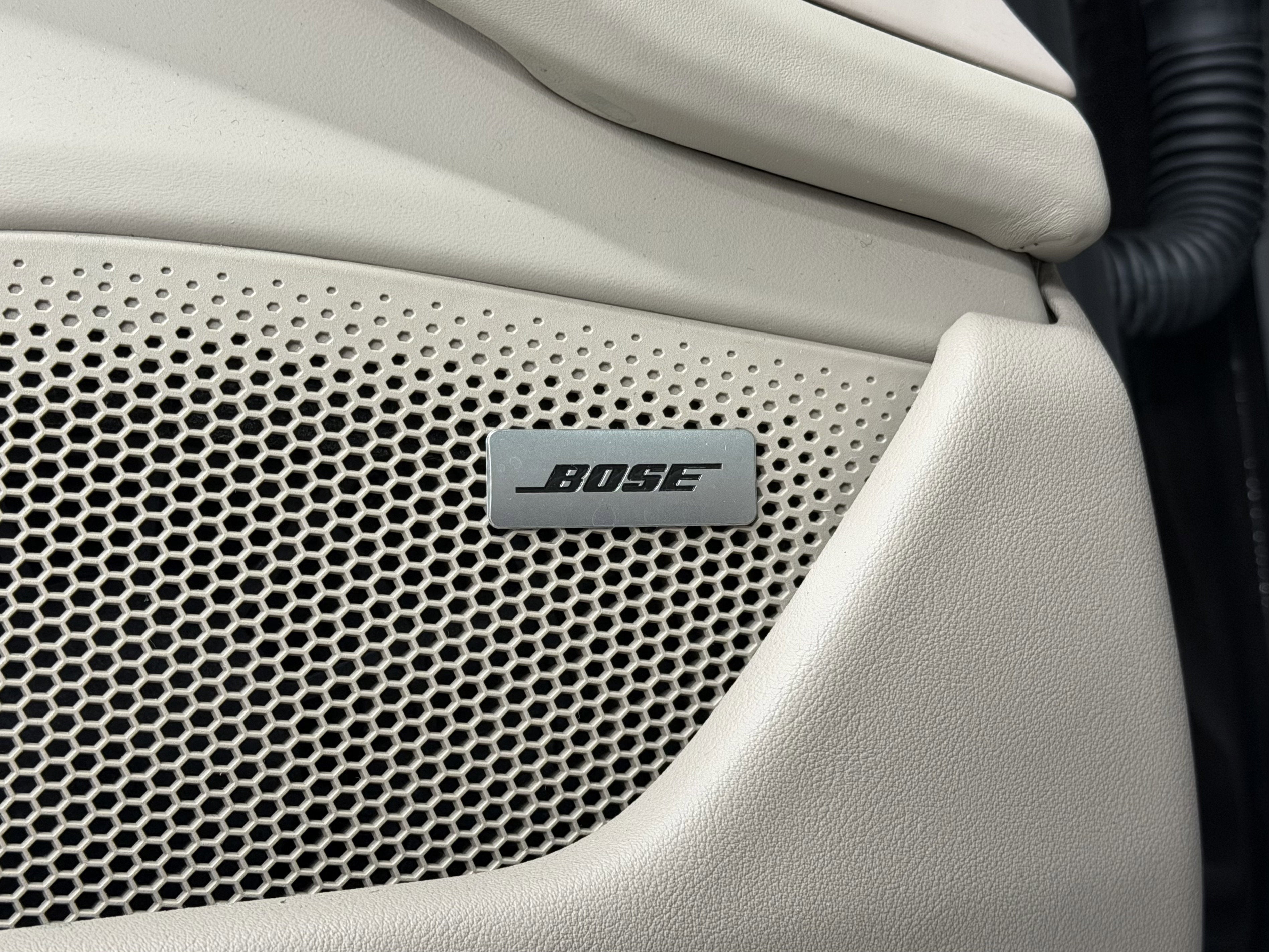 2023 Porsche Taycan Turbo