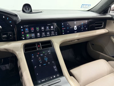 2023 Porsche Taycan Turbo