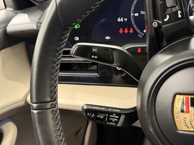 2023 Porsche Taycan Turbo