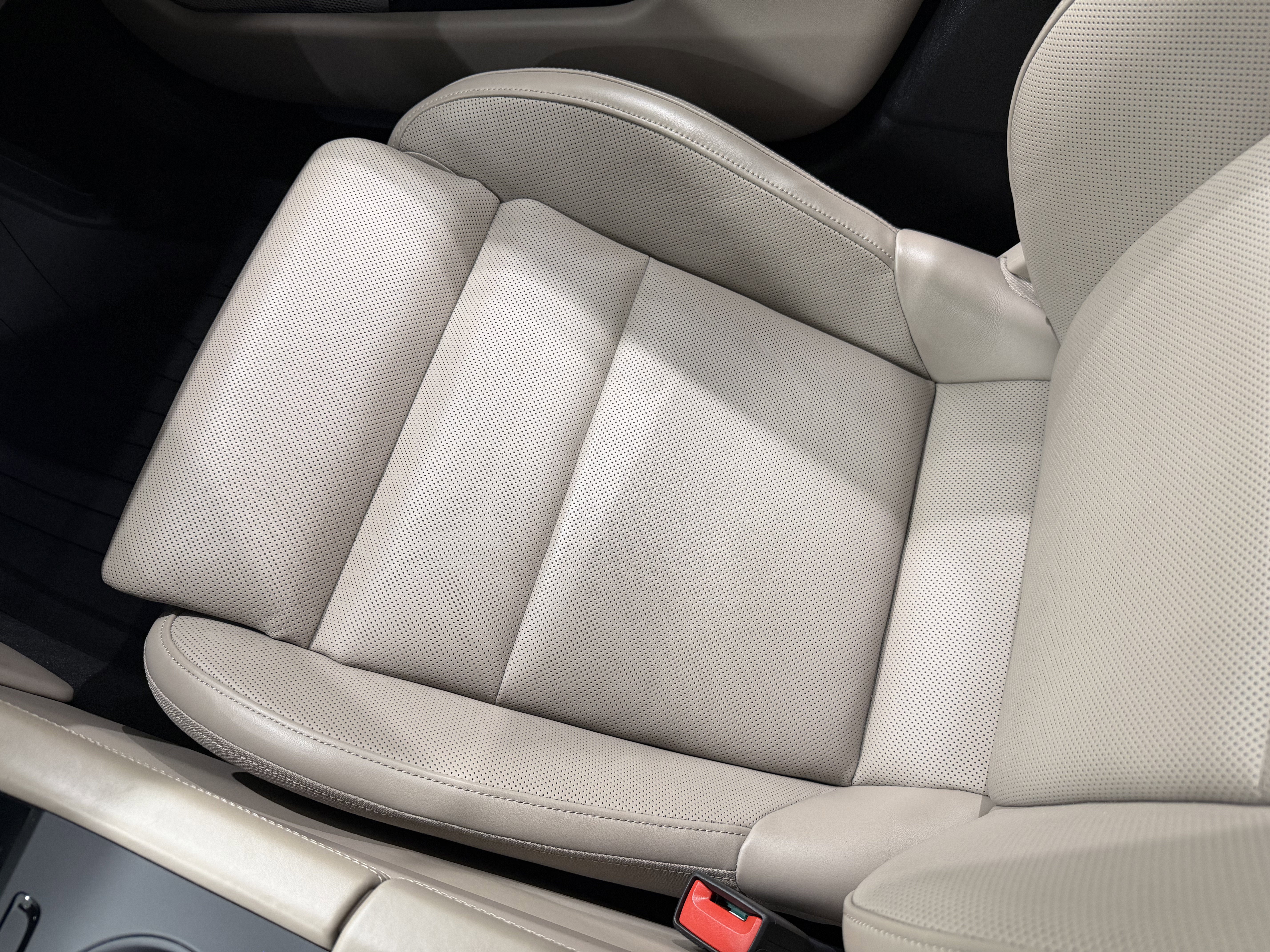 2023 Porsche Taycan Turbo