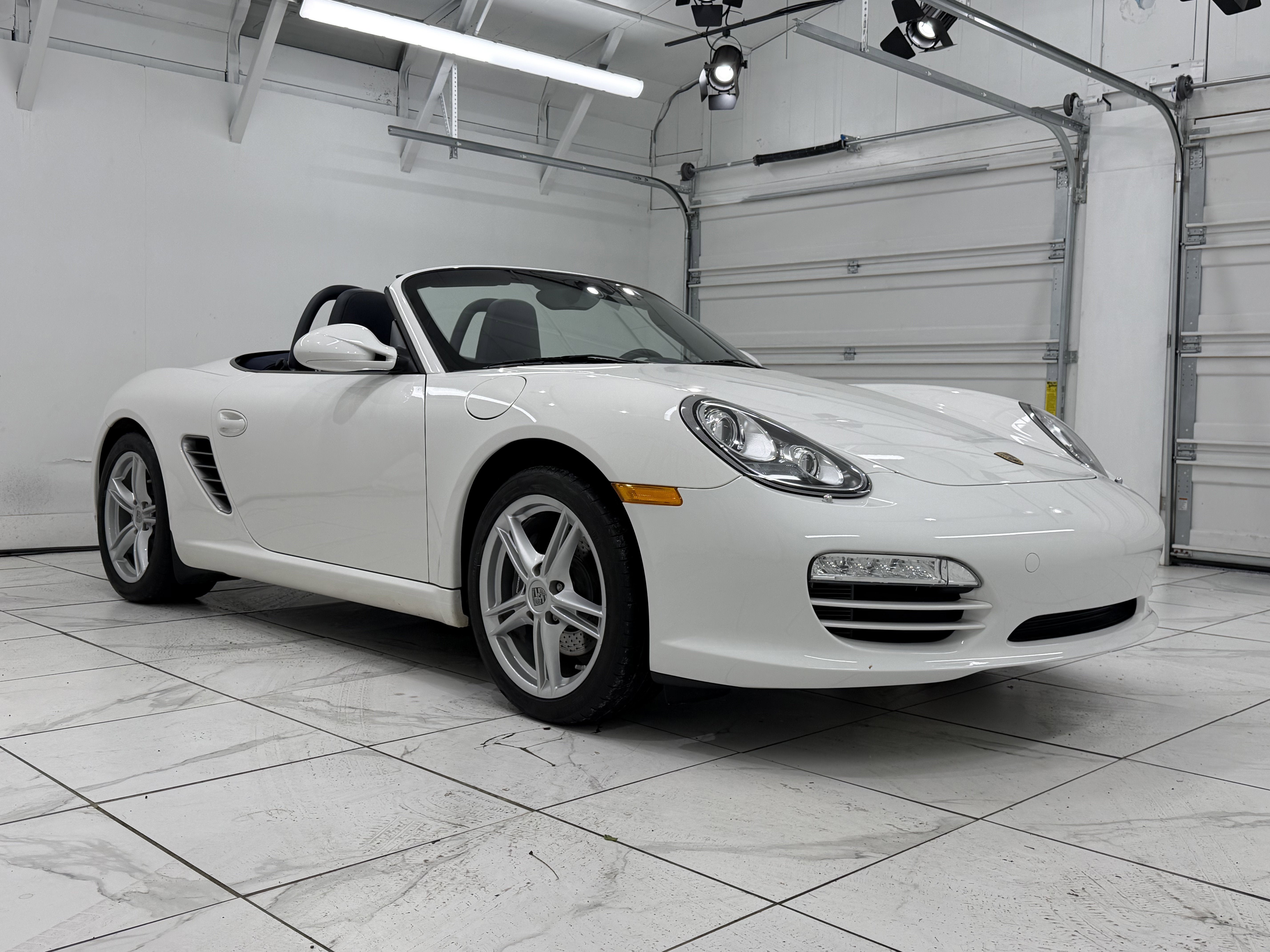 2011 Porsche Boxster 2dr Roadster