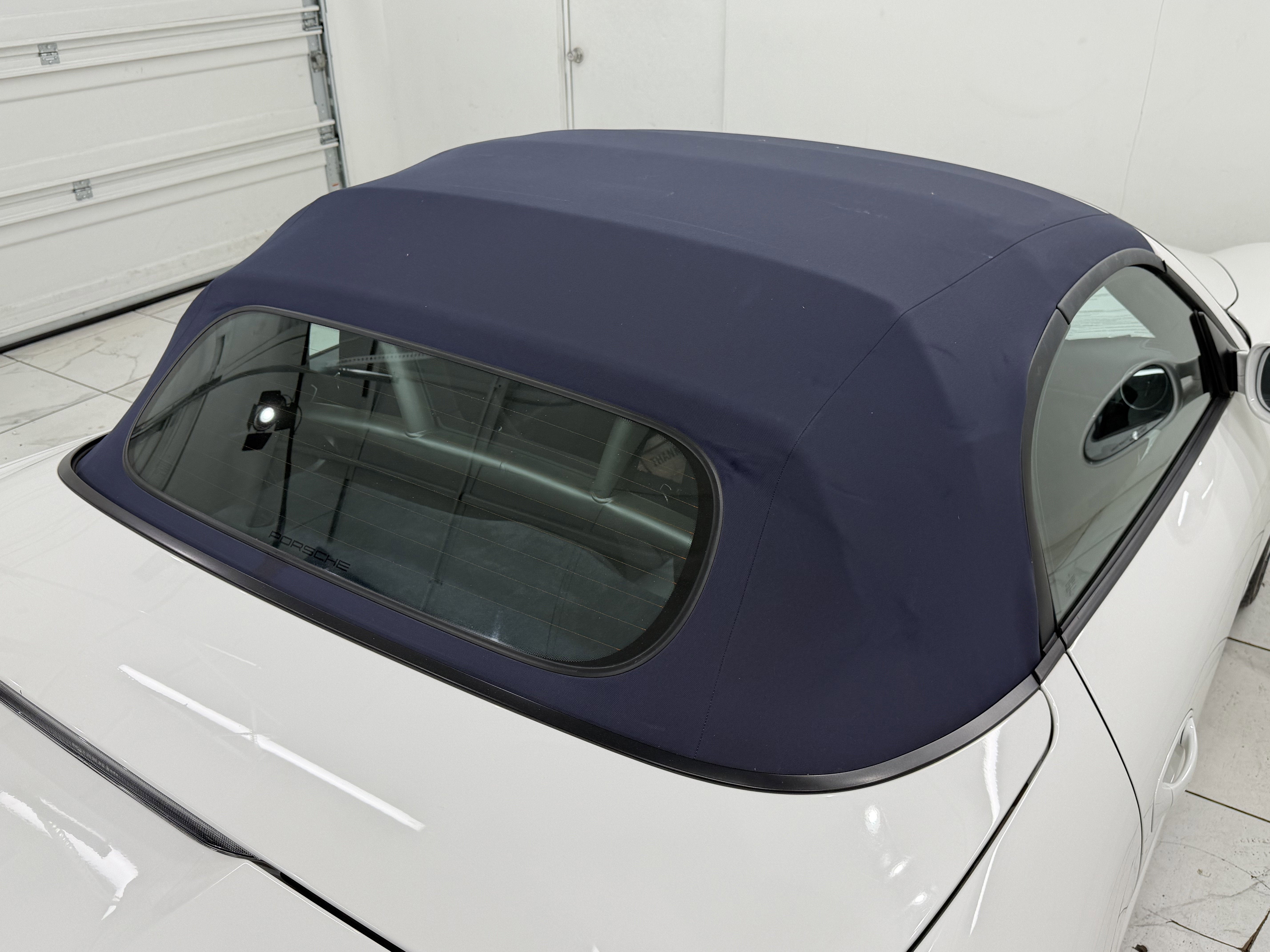 2011 Porsche Boxster 2dr Roadster