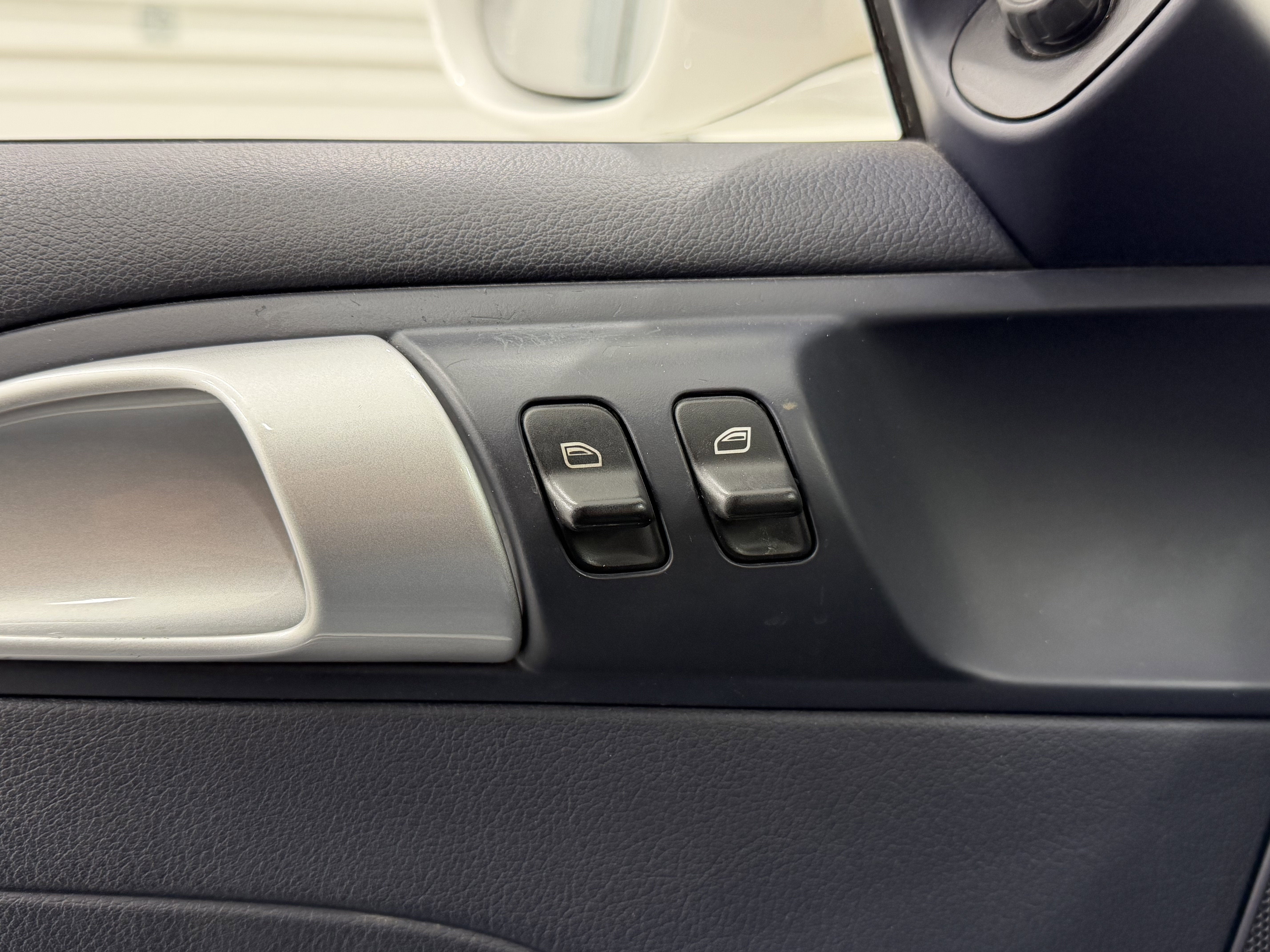 2011 Porsche Boxster 2dr Roadster