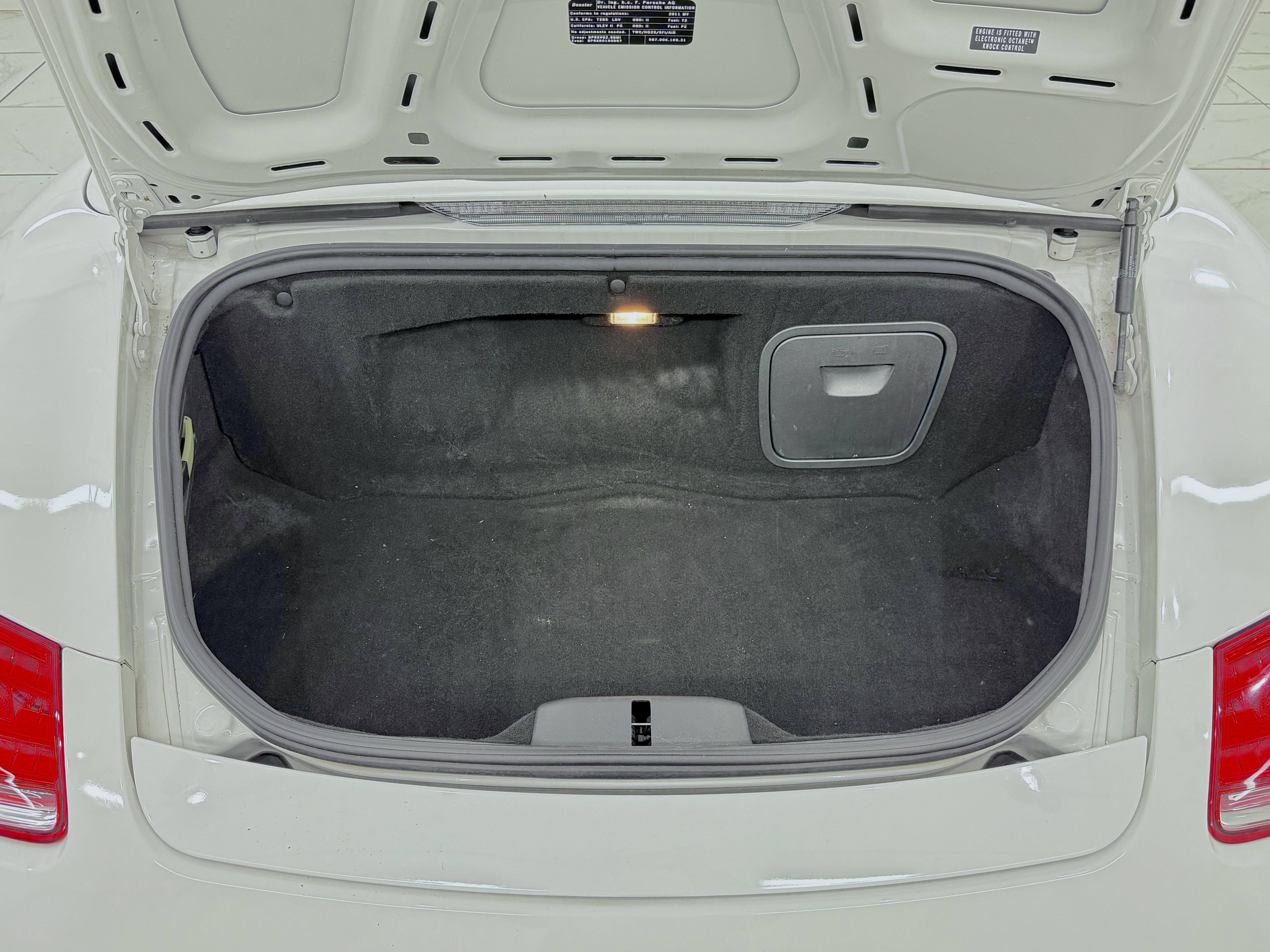 2011 Porsche Boxster 2dr Roadster