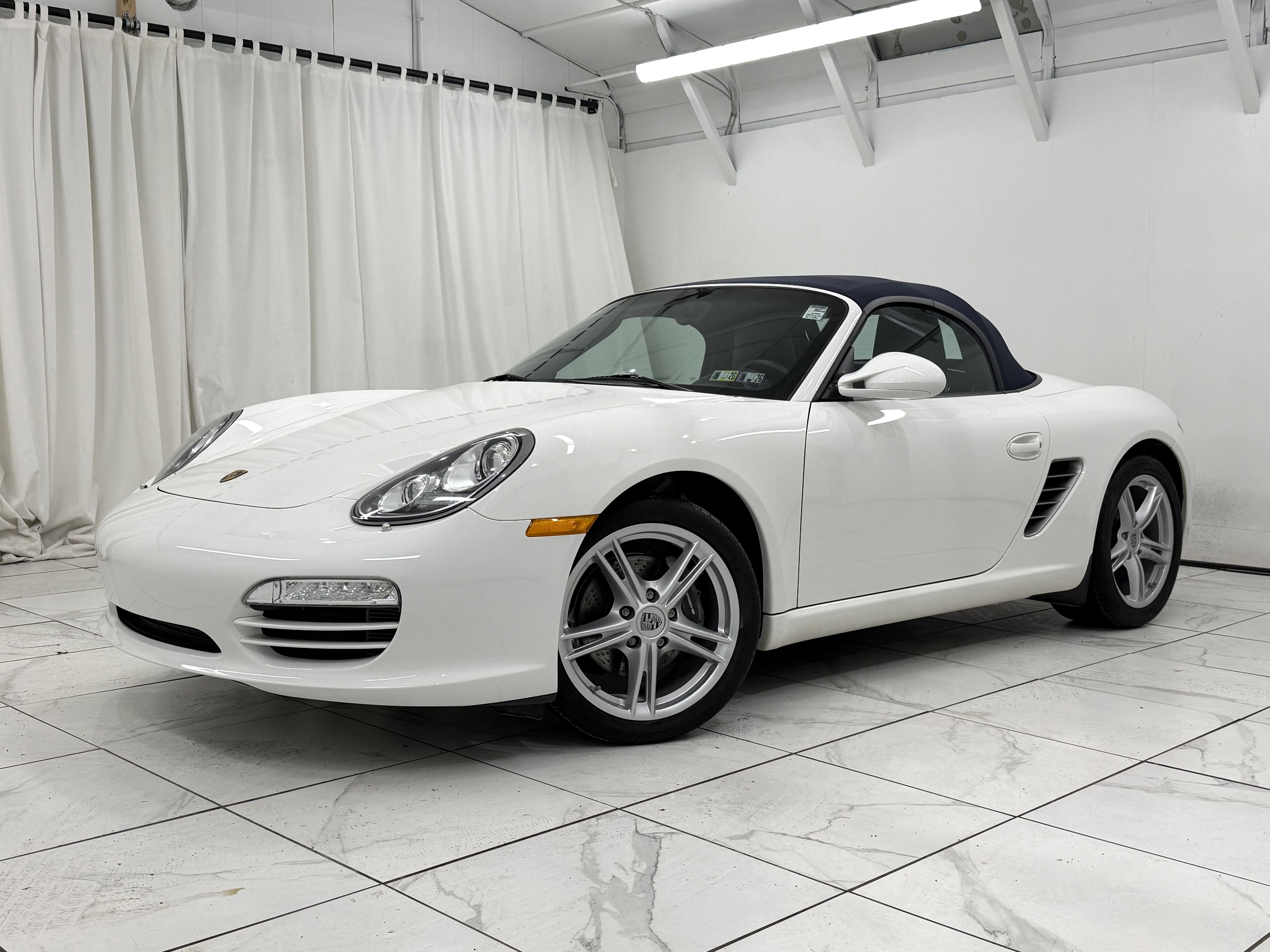 2011 Porsche Boxster 2dr Roadster