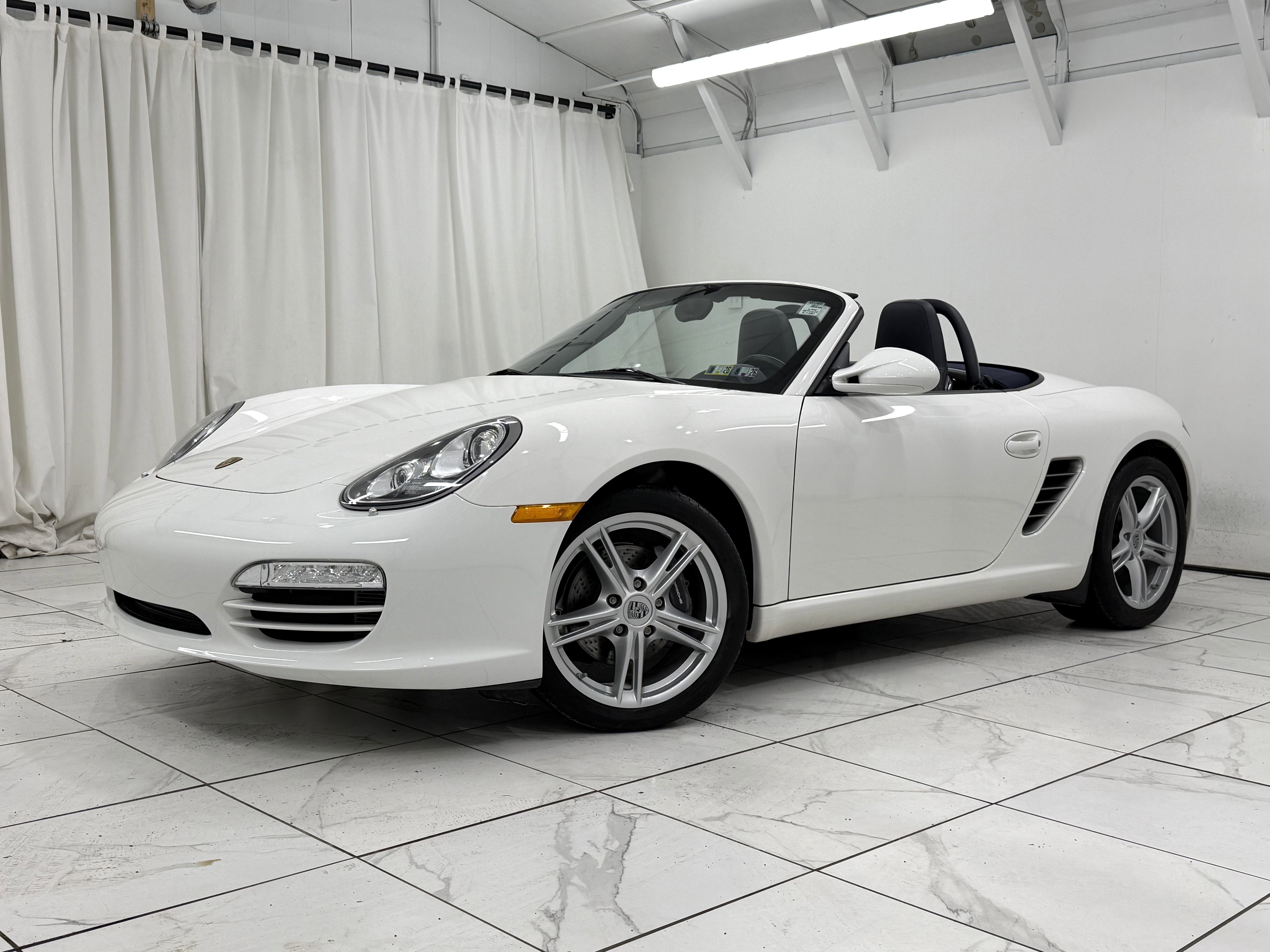 2011 Porsche Boxster 2dr Roadster