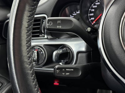 2017 Porsche 911 Carrera