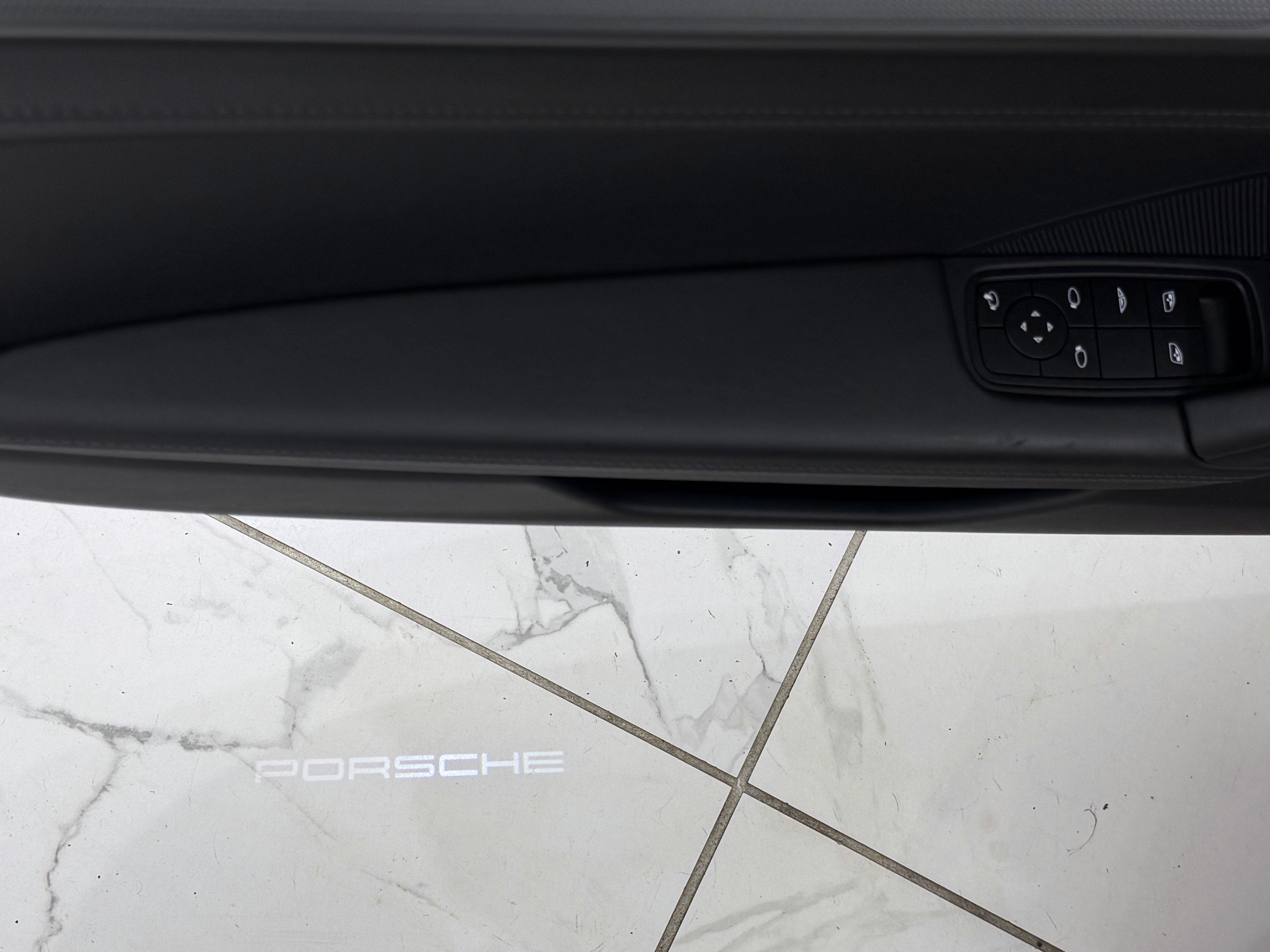2023 Porsche 911 Carrera