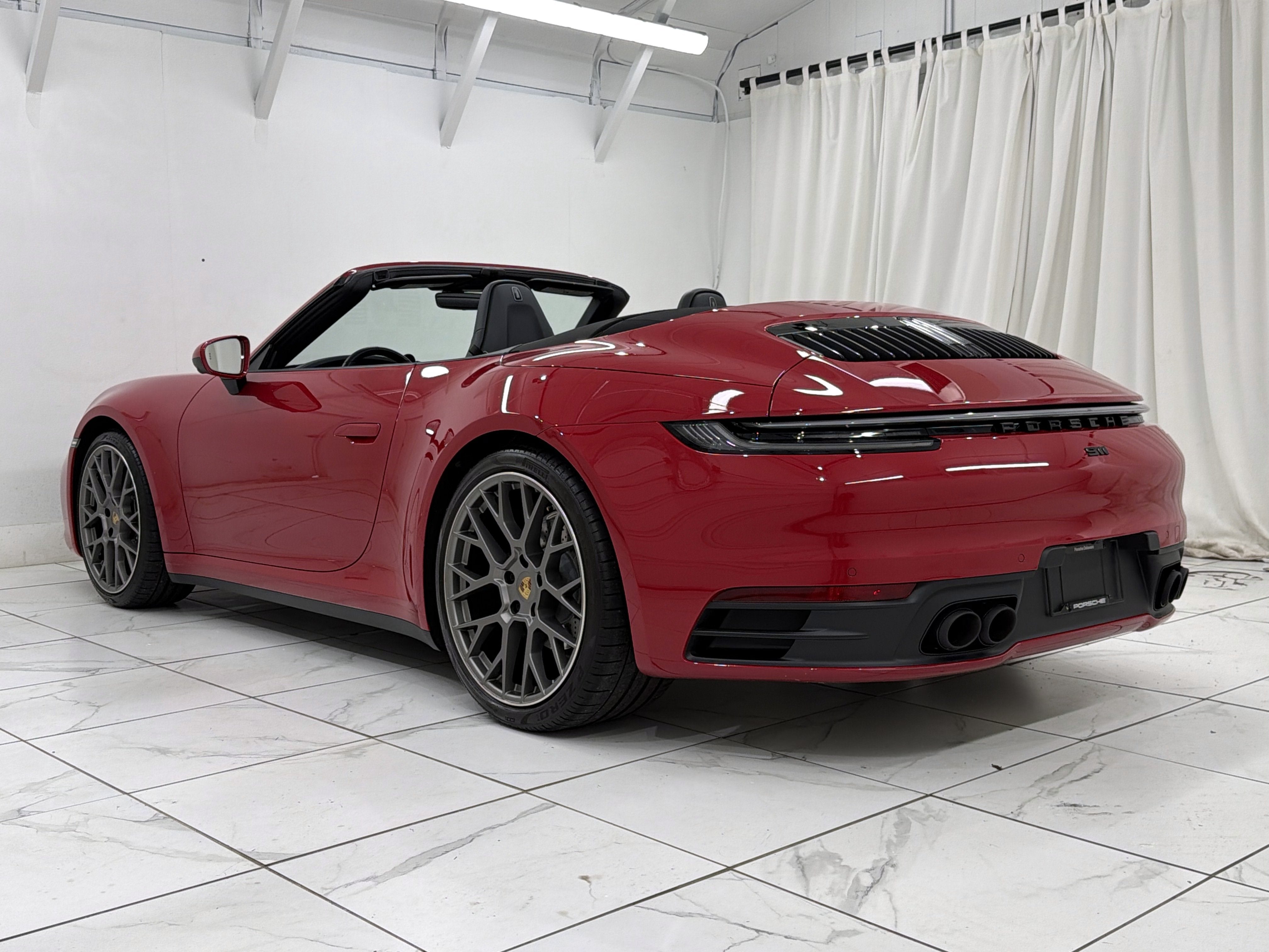2023 Porsche 911 Carrera