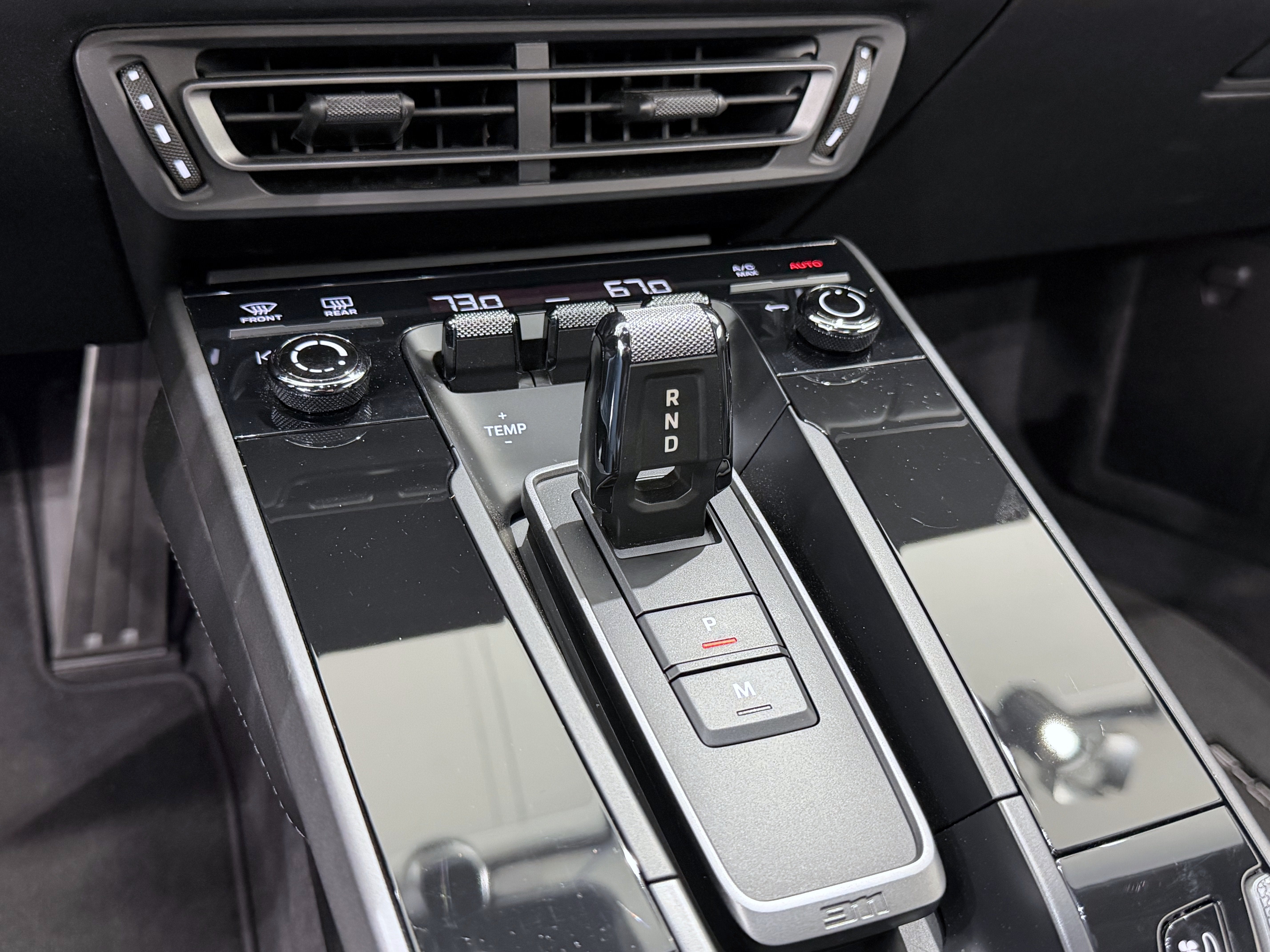 2023 Porsche 911 Carrera