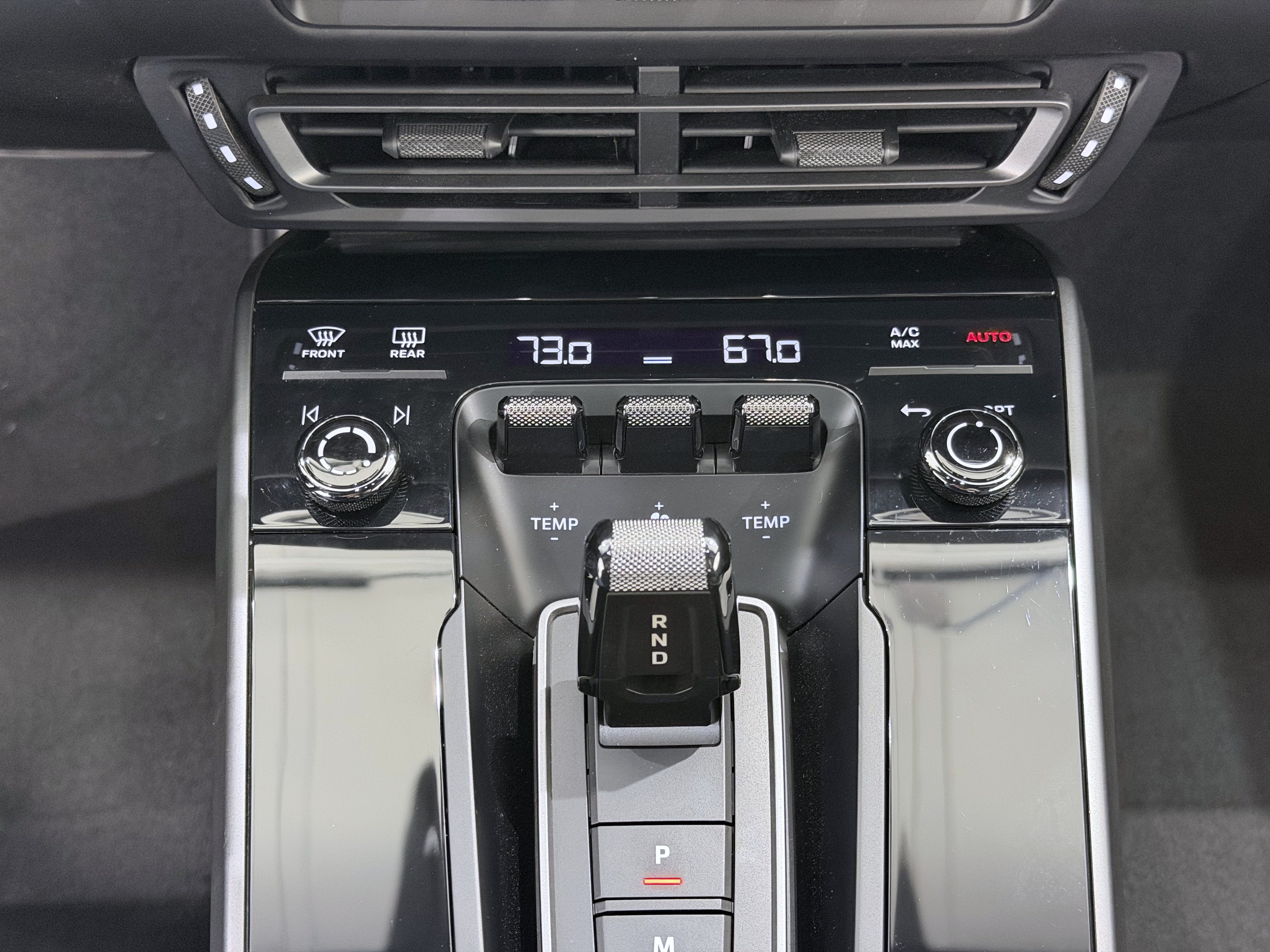 2023 Porsche 911 Carrera