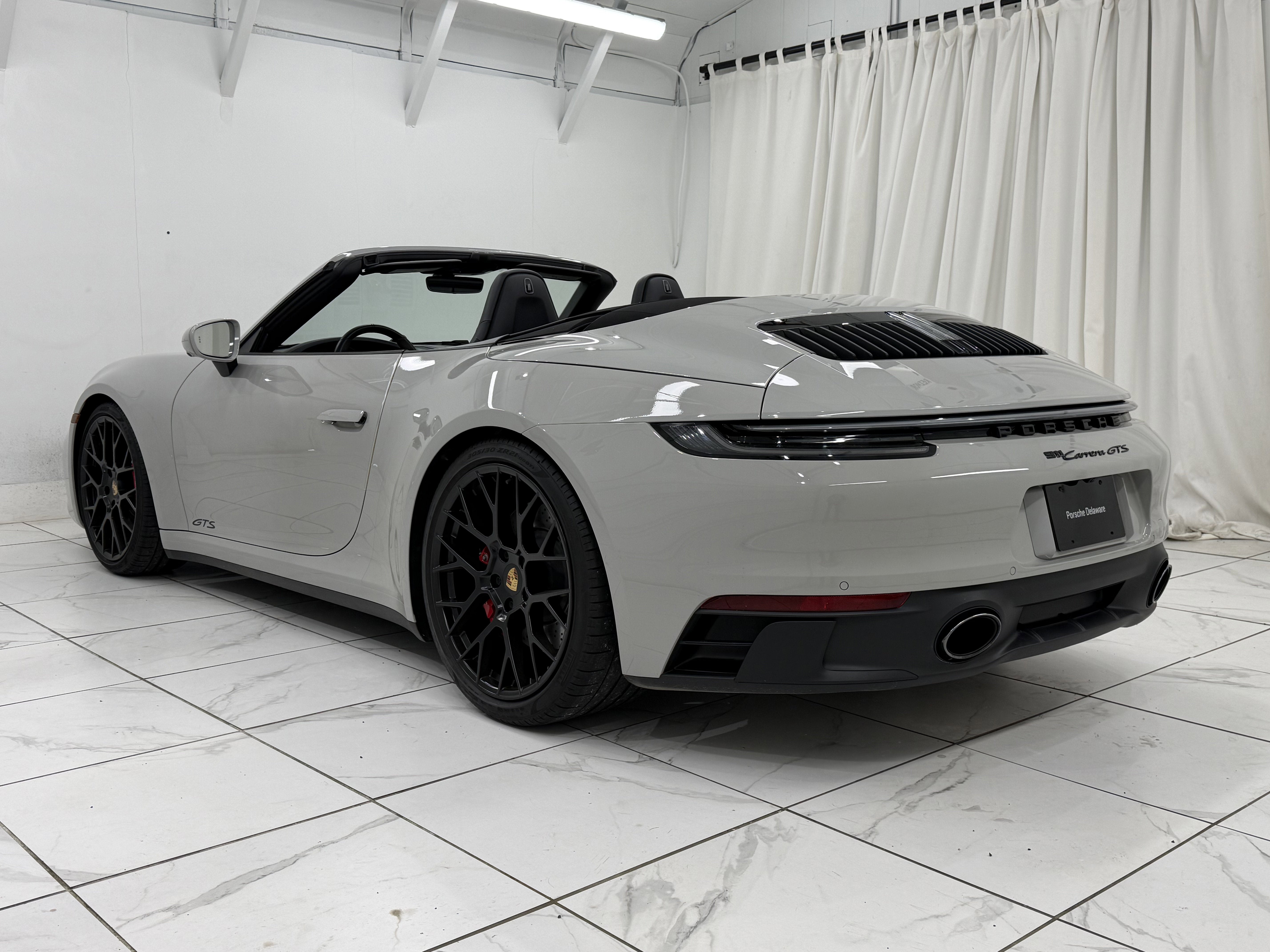 2022 Porsche 911 Carrera GTS