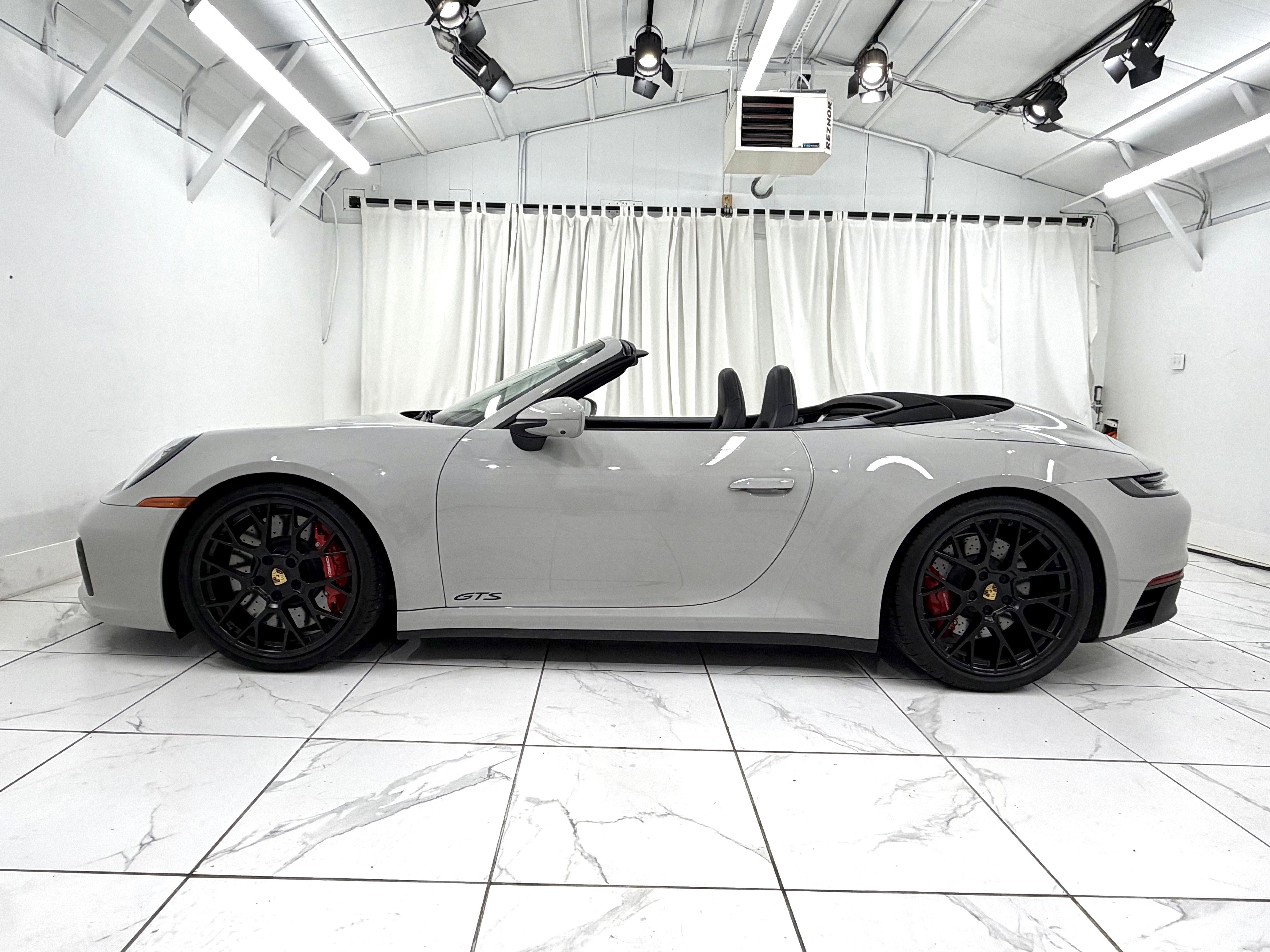 2022 Porsche 911 Carrera GTS