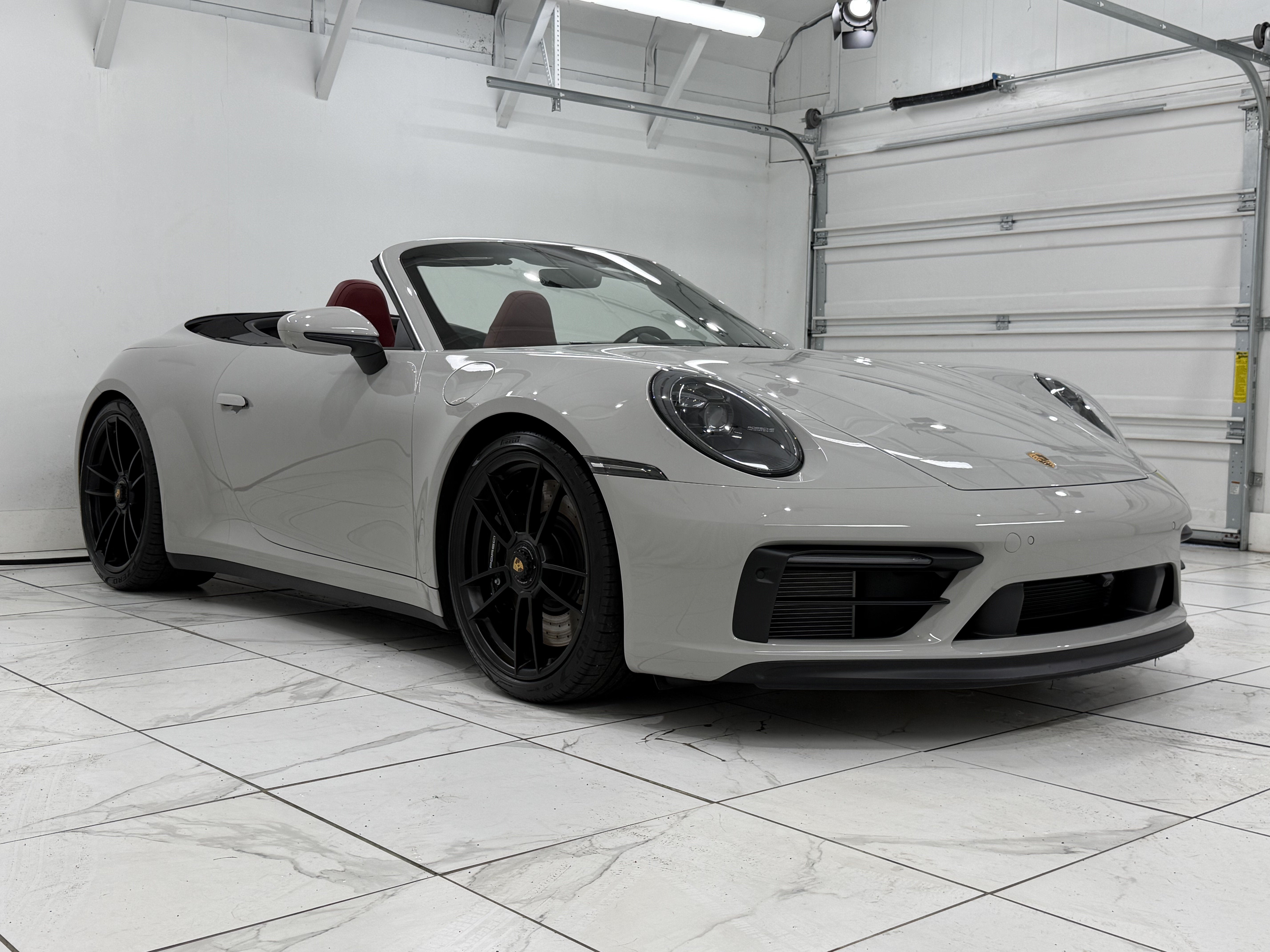 2024 Porsche 911 Carrera Gts