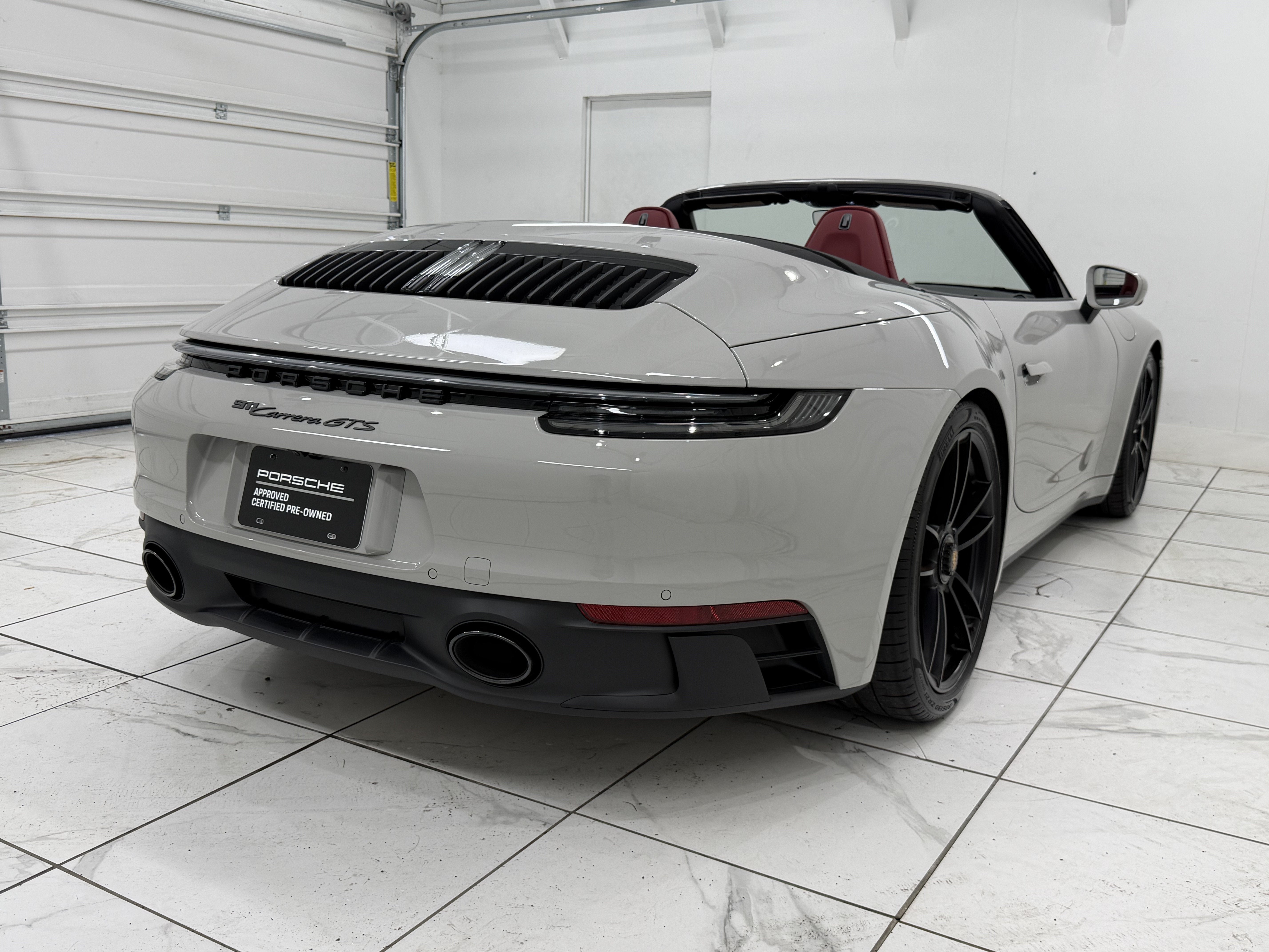 2024 Porsche 911 Carrera Gts