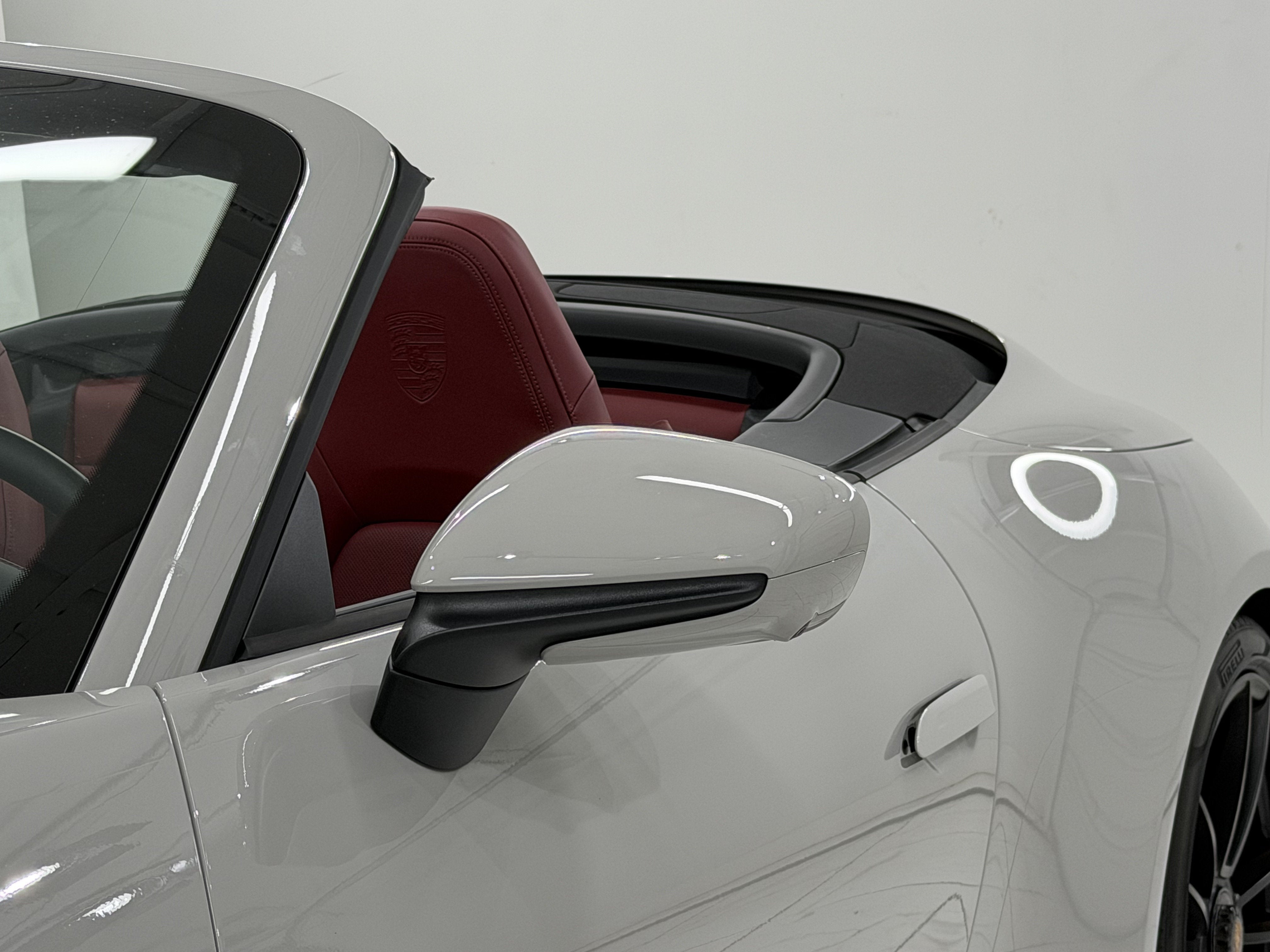 2024 Porsche 911 Carrera Gts
