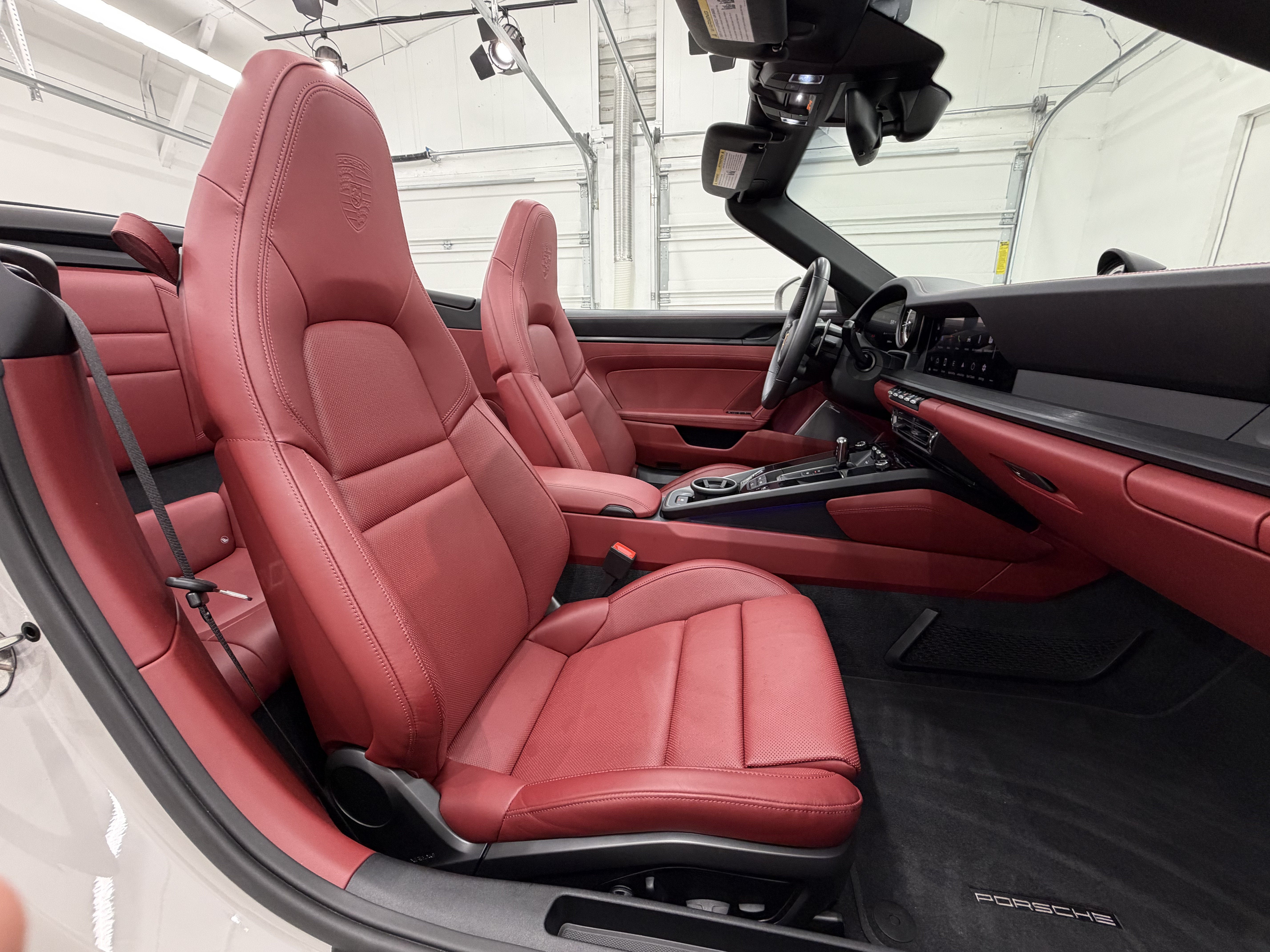 2024 Porsche 911 Carrera Gts